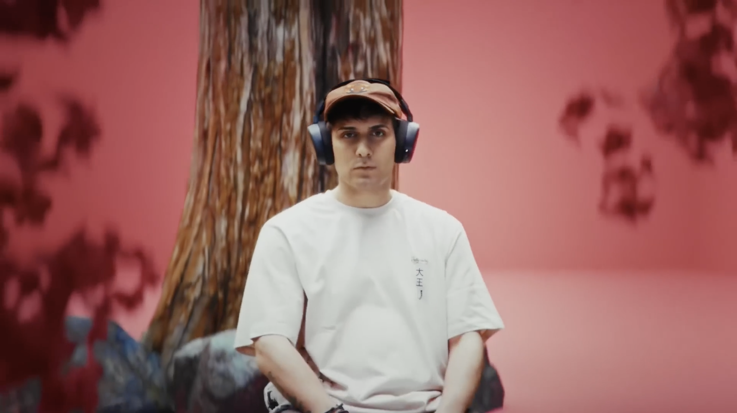 DOLLY NOIRE Kaito FW25