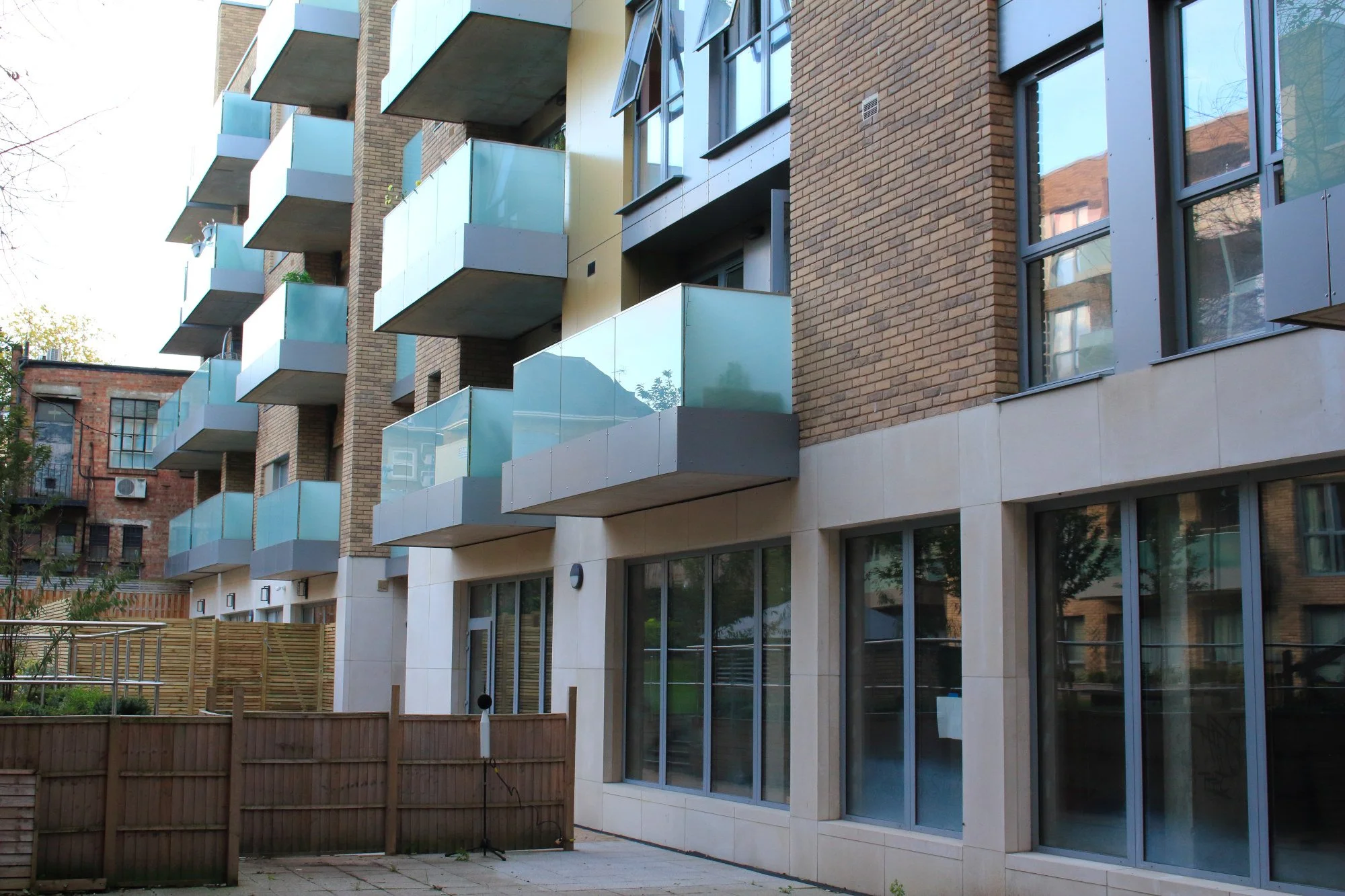 Granita Court – Mixed-Use Residential and Play Area Noise Control