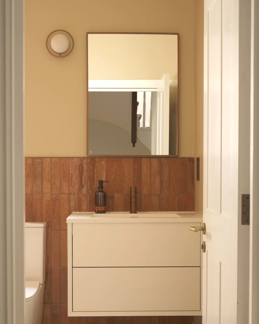 Warm terracotta tiles, soft neutrals, and bronze fixtures.

Every decision was made together, so nothing feels out of place.

Designed, supplied and installed. 

#bathroomrenovation
#bathroomrenovations
#bathroomdesign
#londonbathroom
#bathroominspir