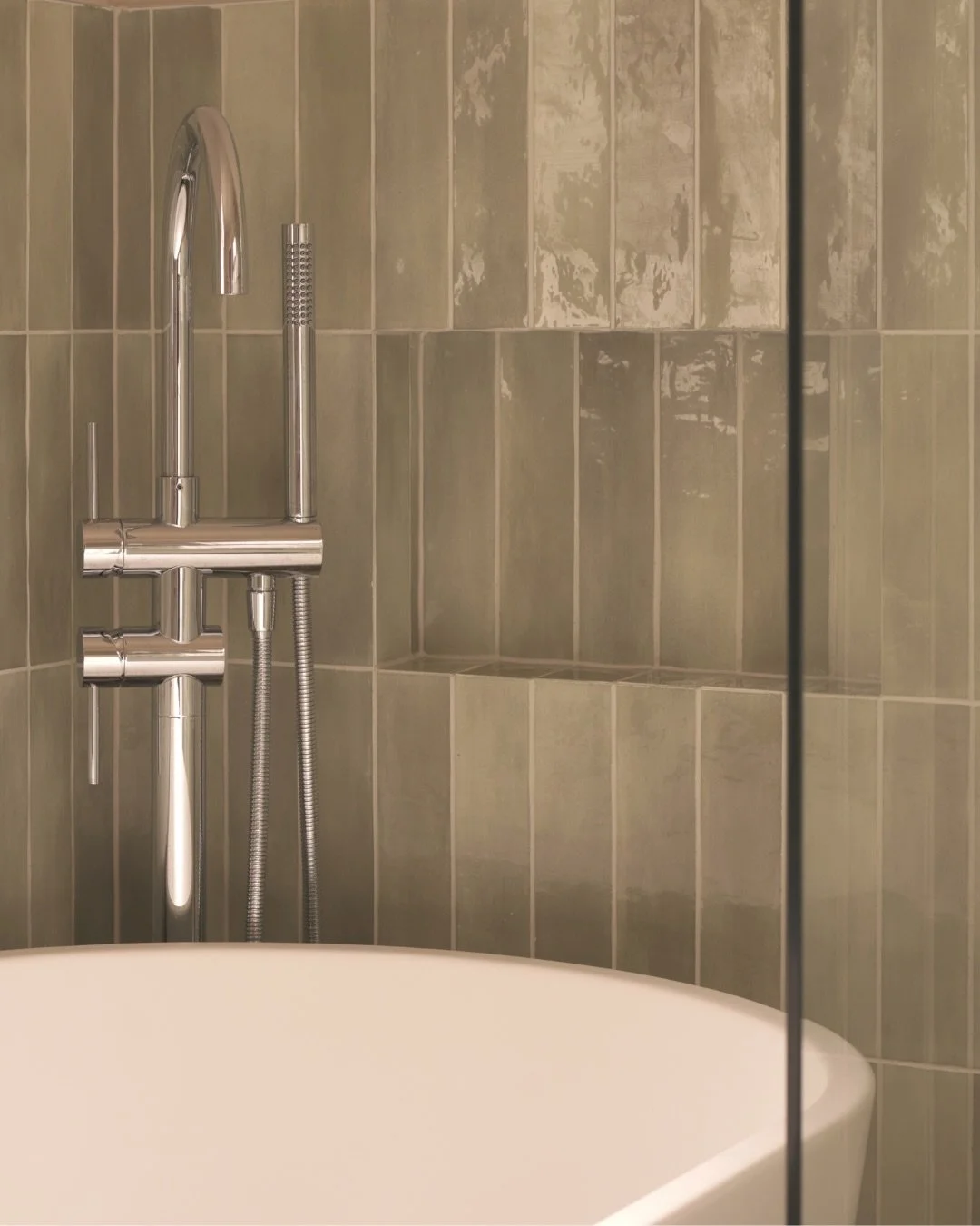 We love the softness these @claybrookstudio tiles bring to this bathroom. Keeping it simple with @lussostone fixtures in a classic finish, this bathroom is calm and inviting. 

Designed, supplied and installed. 

#bathroomrenovation
#bathroomrenovati