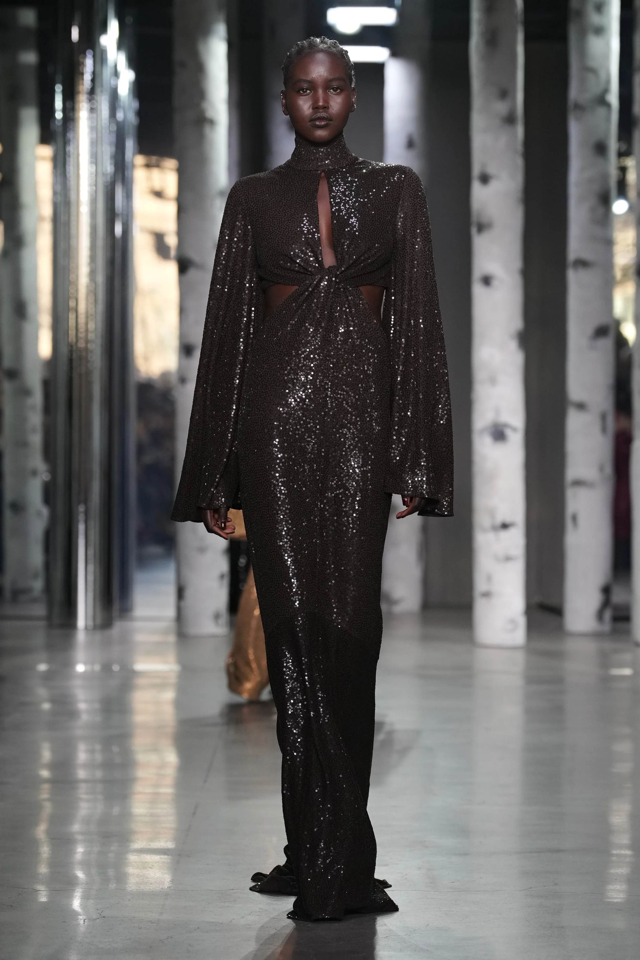 FW23_MKC_LOOK_2x3_63.jpg