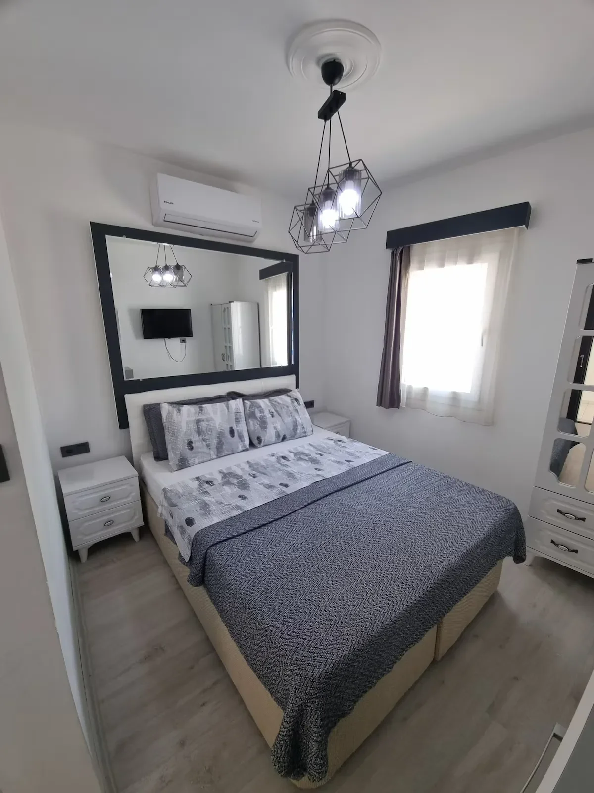 bed room in kardelen hotel bodrum