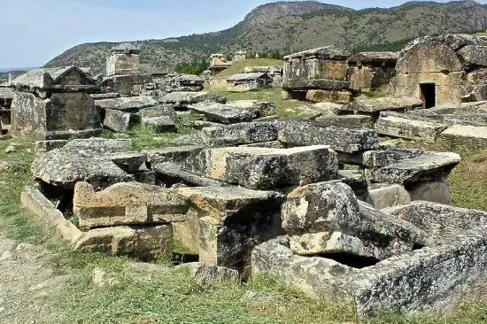 necropolis pamukkale