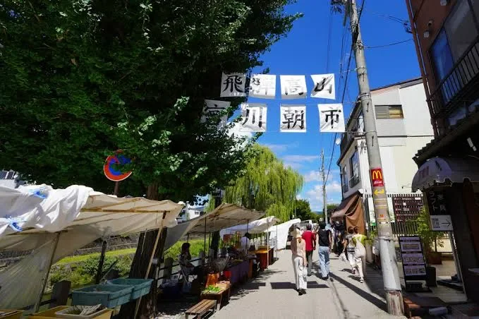takayama morning markets