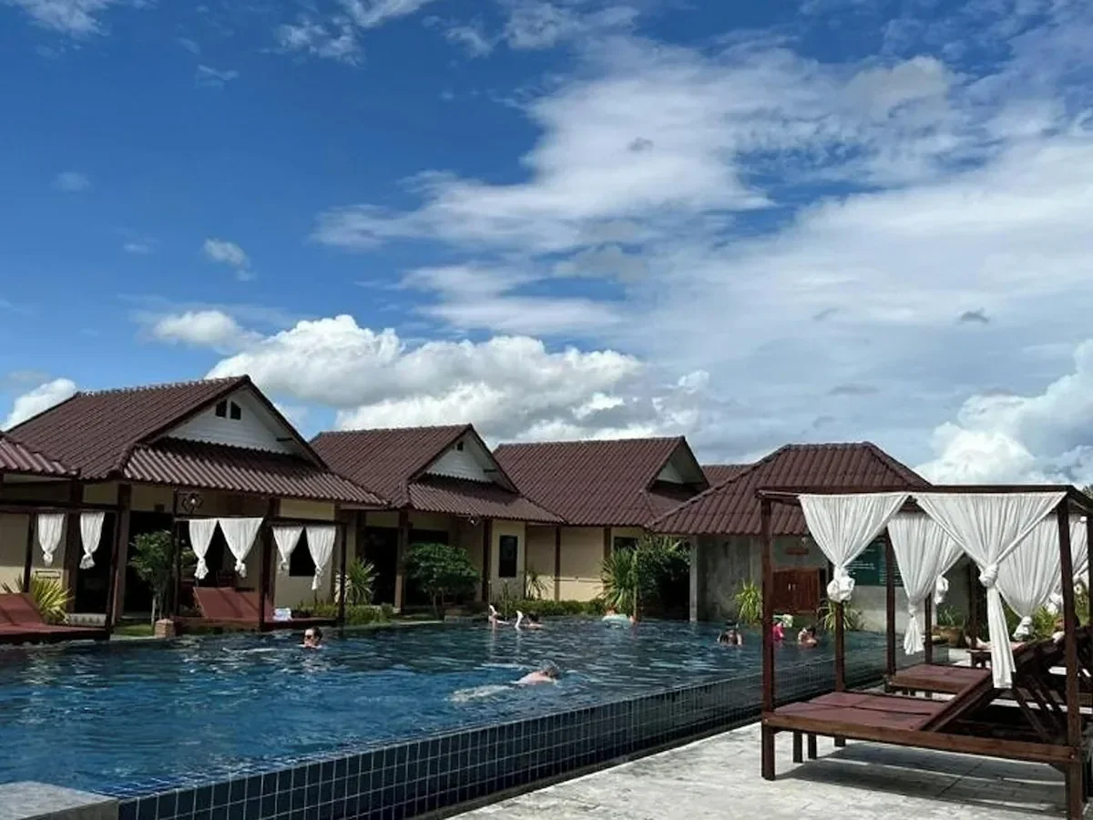 Bu-Gaan Sukhothai Village