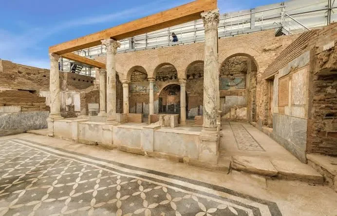 the terrace houses in ephesus