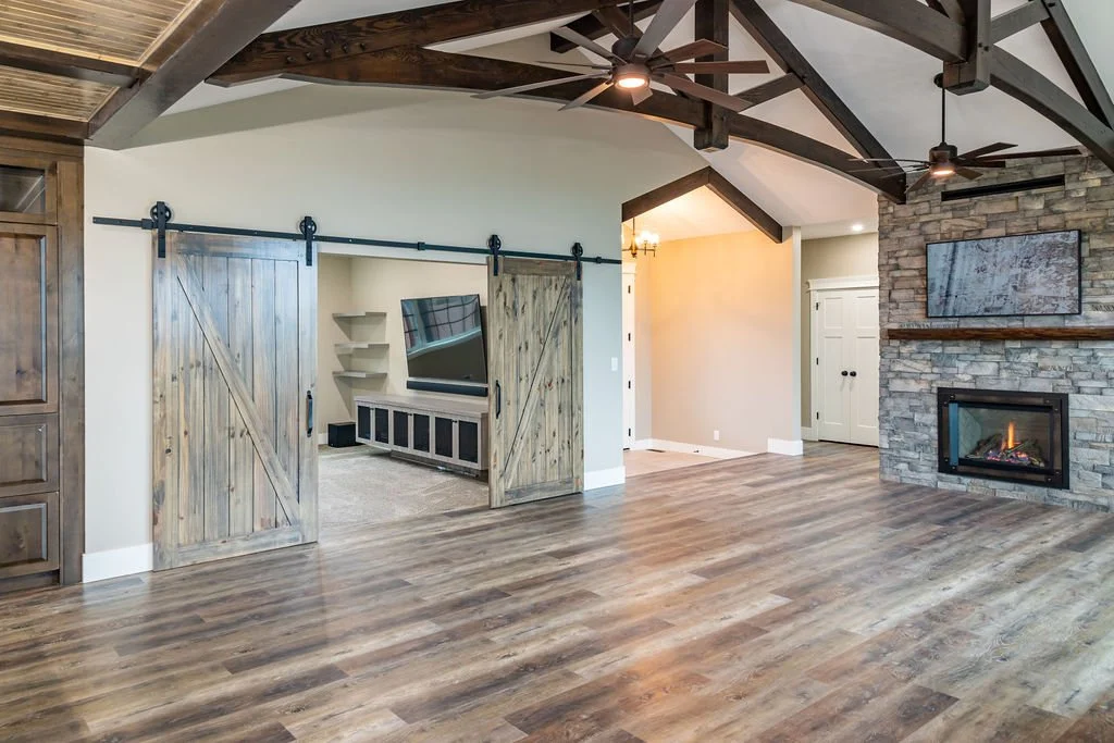 6hearts-blackcreekdevelopments-6481.jpg