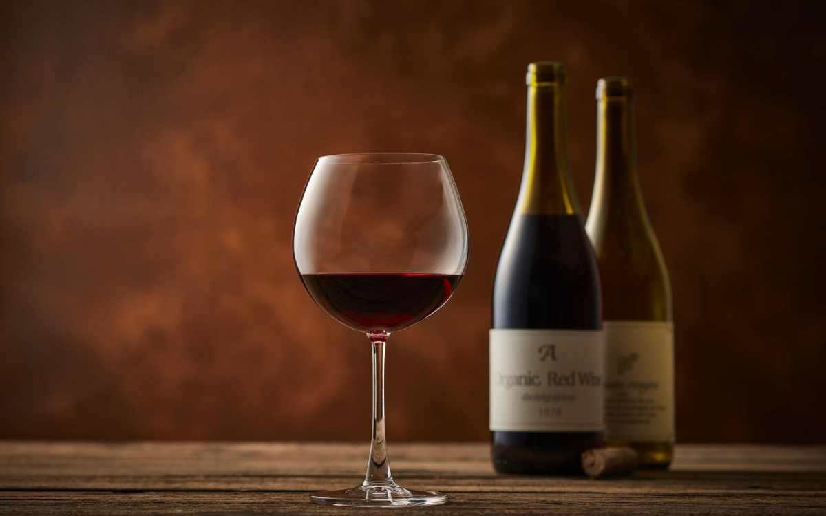 Wine Glasses 101: Learn The Basics of Stemware Before Your Next Wine Tasting