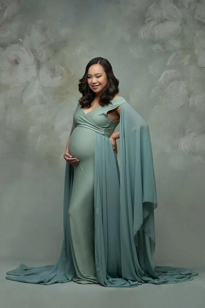 Goddess Mama 
 Color:  Mint  Size:  Average  Coverage:  Full Coverage 

This gown has off the sleeves with tons of fabric to play with. Nude panties and strapless work best for this dress.