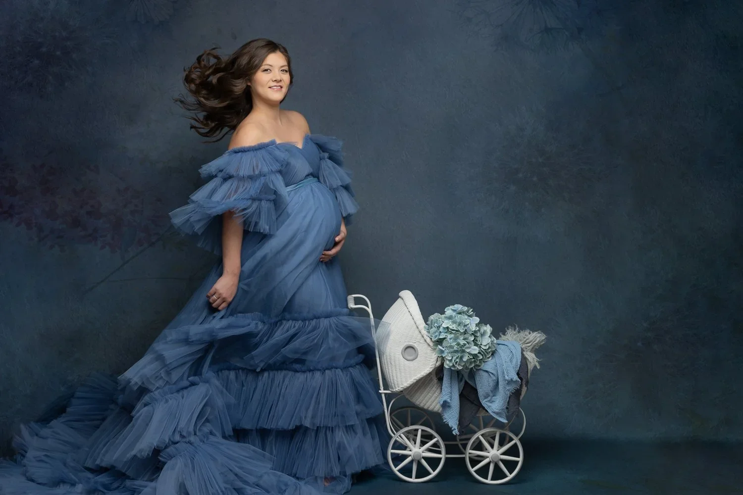 Blue Queen Mama 
 Color:  Blue  Size:  Average  Coverage:  Full Coverage 

This gown has tulle ruffly sleeves and skirt. Nude panties and strapless work best for this dress.