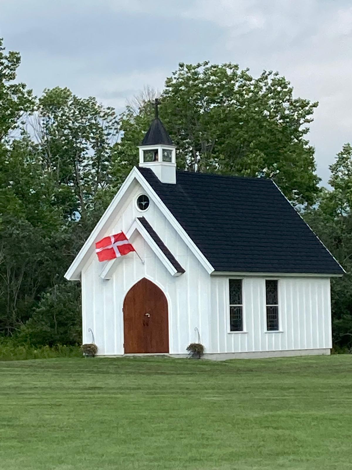 Flying the Order of Malta flag at Karen's Chapel