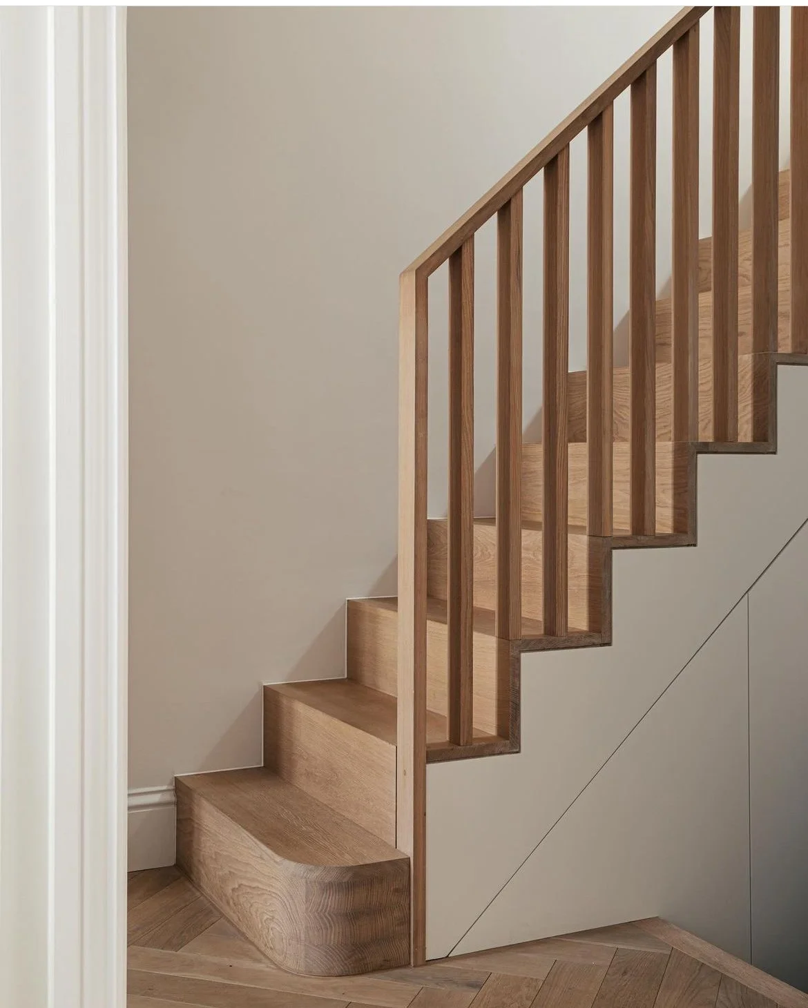 Stair railing.jpg