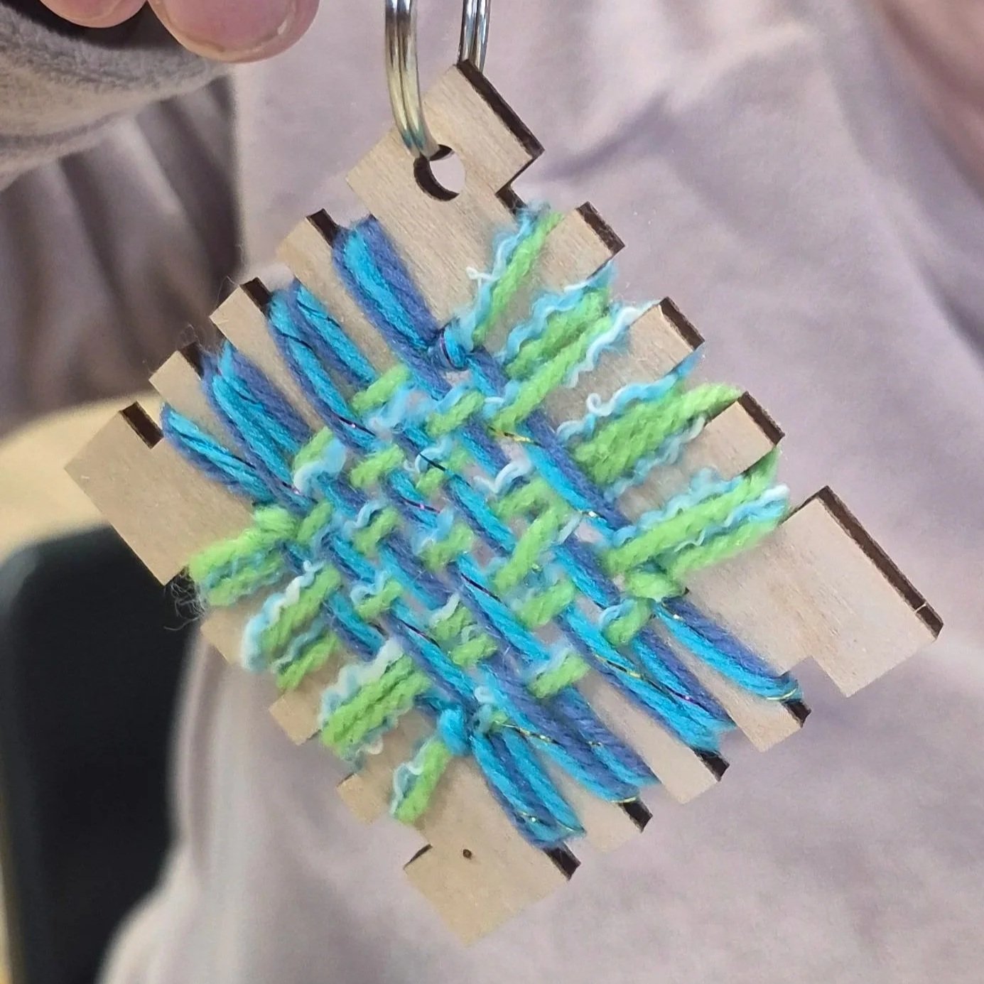Kids Weaving Intro