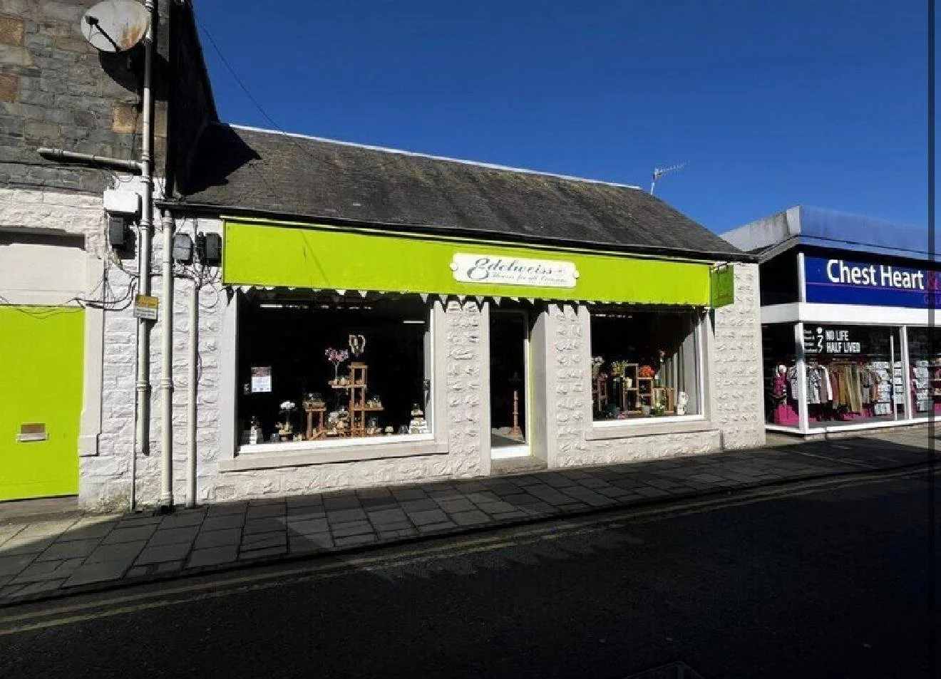 WhatsApp Image 2025-12-18 at 21.57.13.jpeg