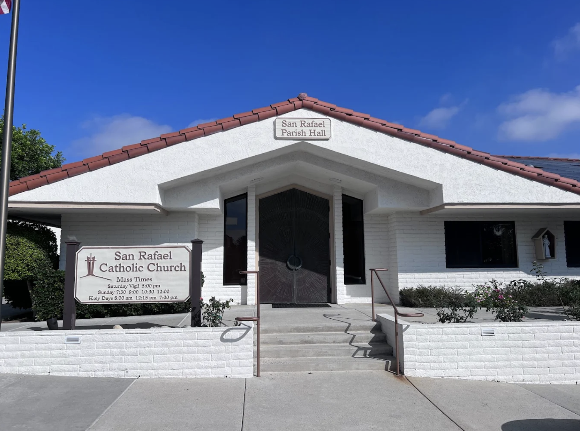 Exterior image of San Rafael Parish Catholic Church, Parish Hall in Rancho Bernardo