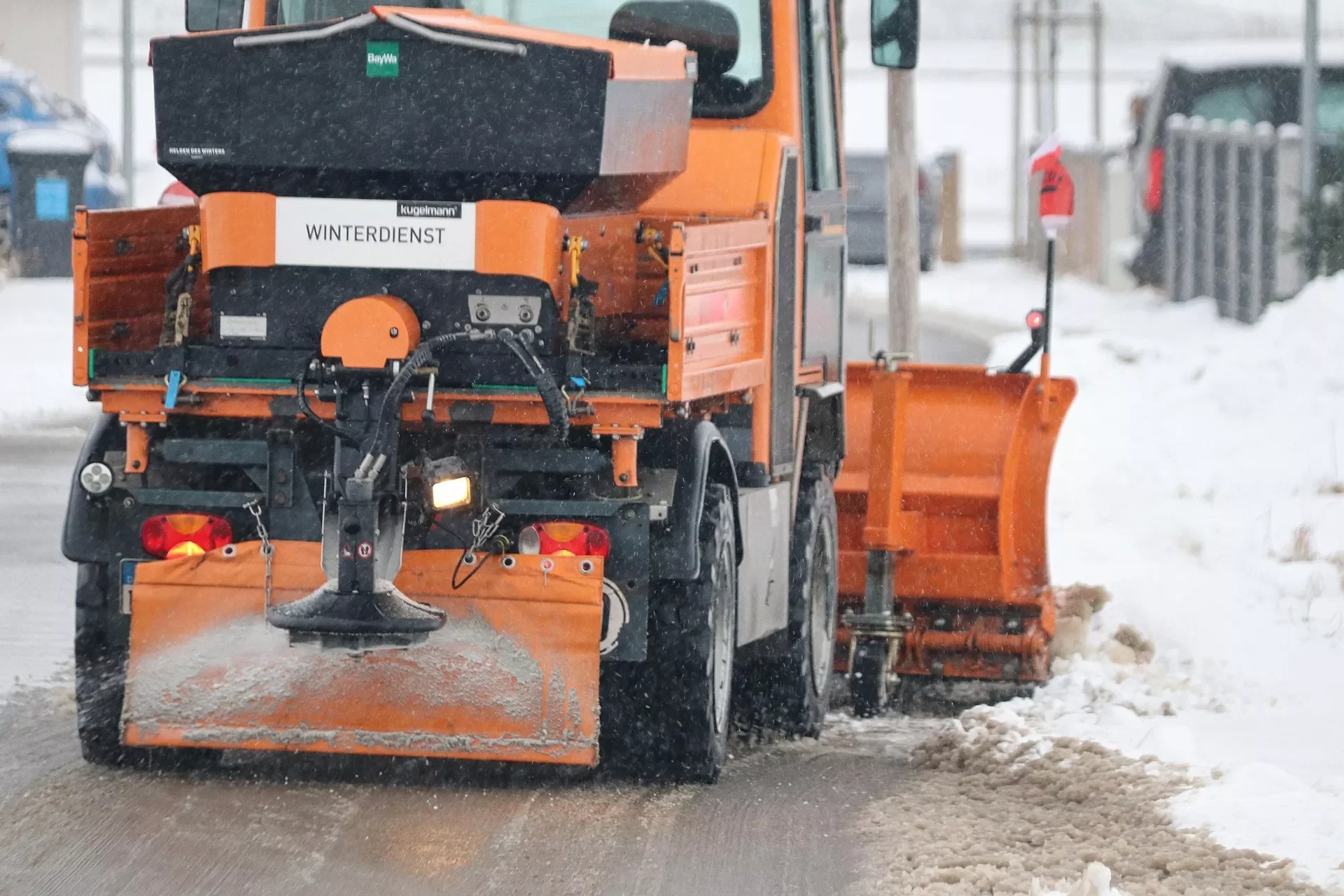 Should You Hire a Contractor for Commercial Snow Removal?