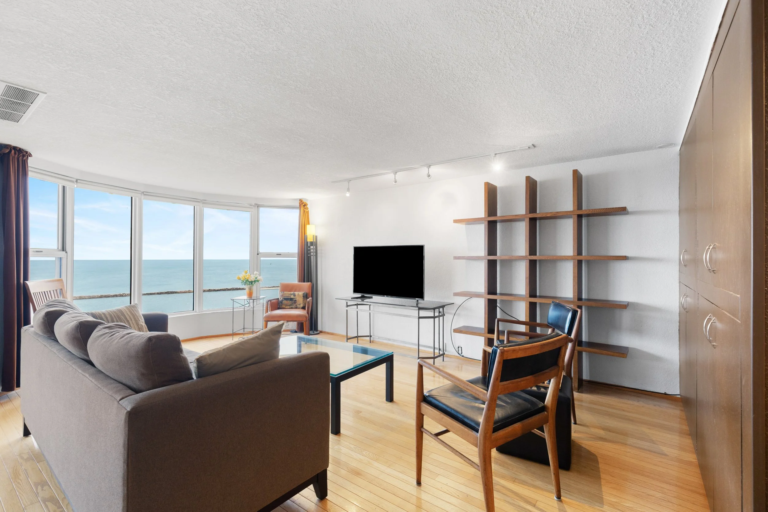 5_photo oct 21 2025, 3 52 22 am .jpeg