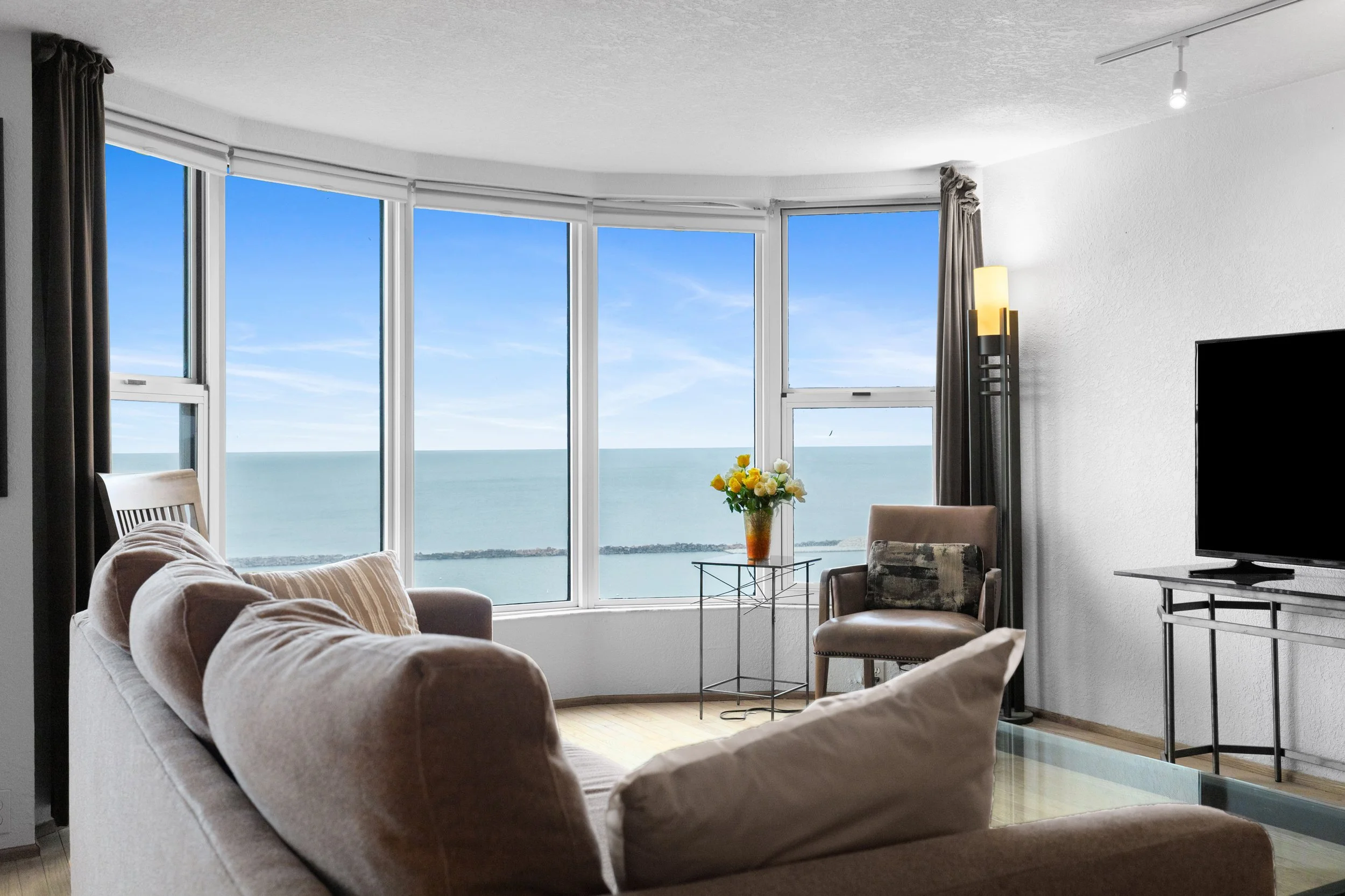 SOLD! Beautiful Mid-Century Lakefront Condo With Incredible Views 