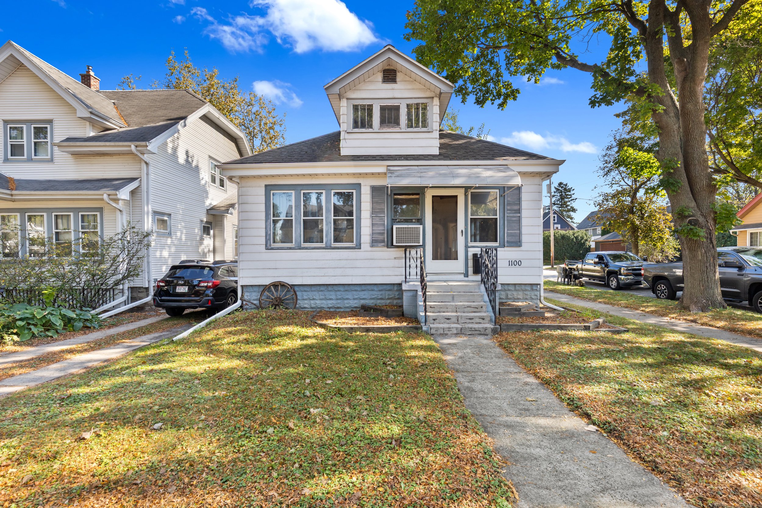 OPEN FOR BIDDING! Charming Tosa Bungalow with a Newer 2 + Car Garage &amp; Workshop