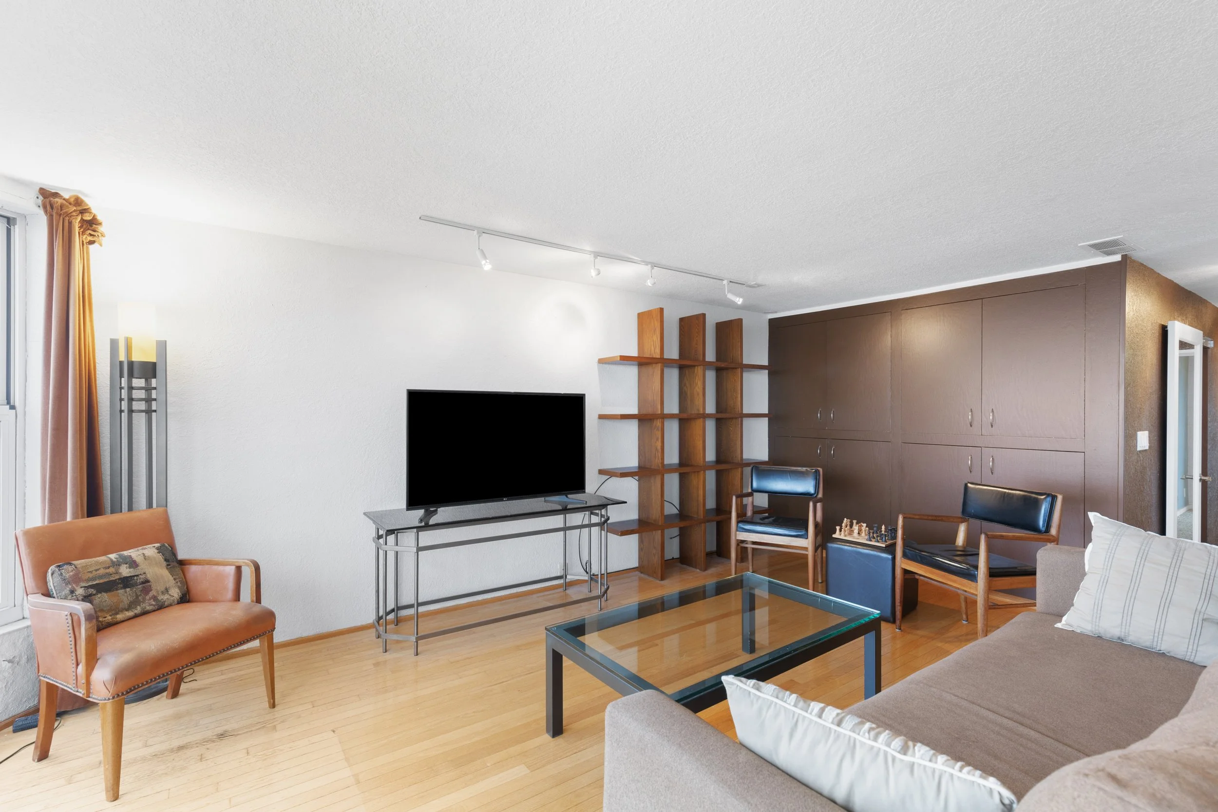 10_photo oct 21 2025, 3 54 40 am.jpeg