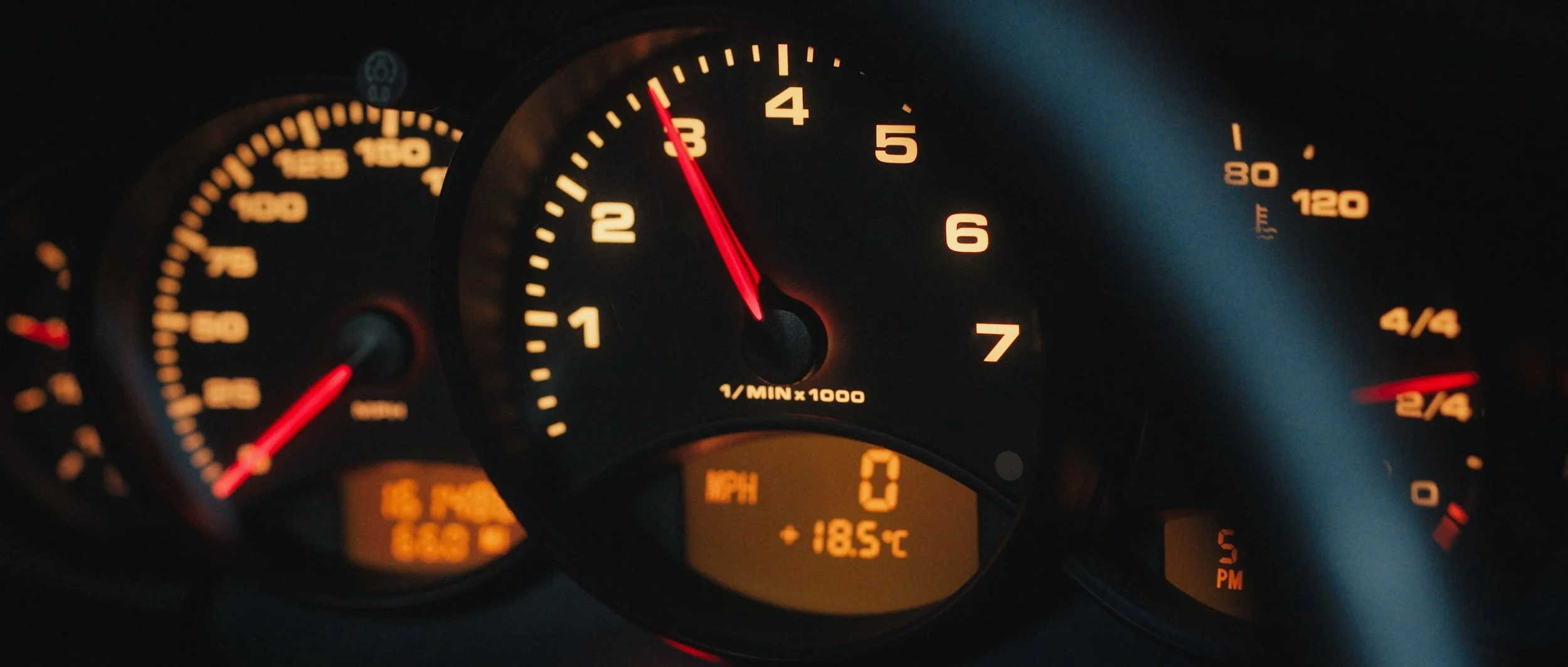 Porsche_1.1.29.jpg