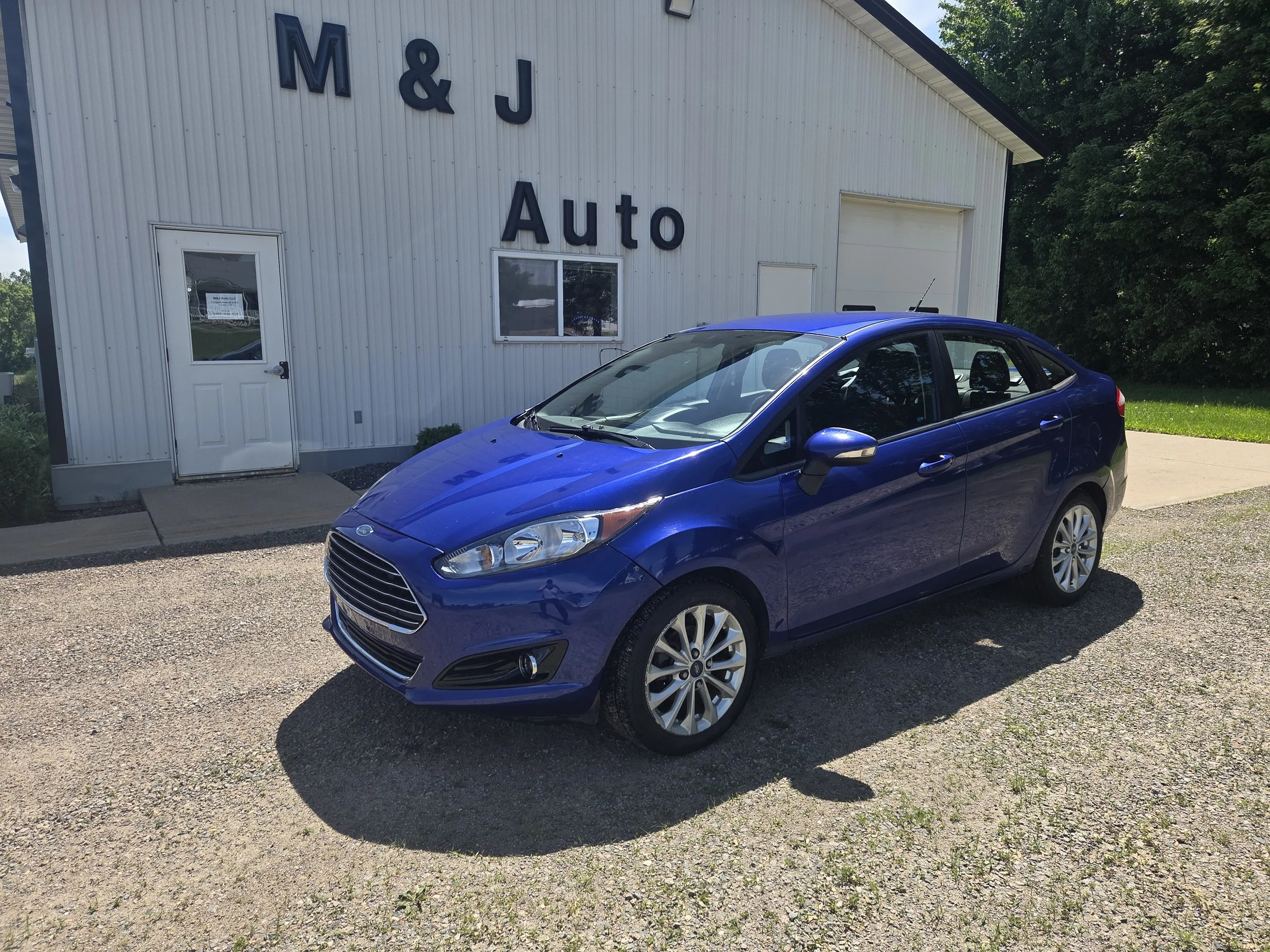 2014 Ford Fiesta SE - 98,000 miles   $4,500
