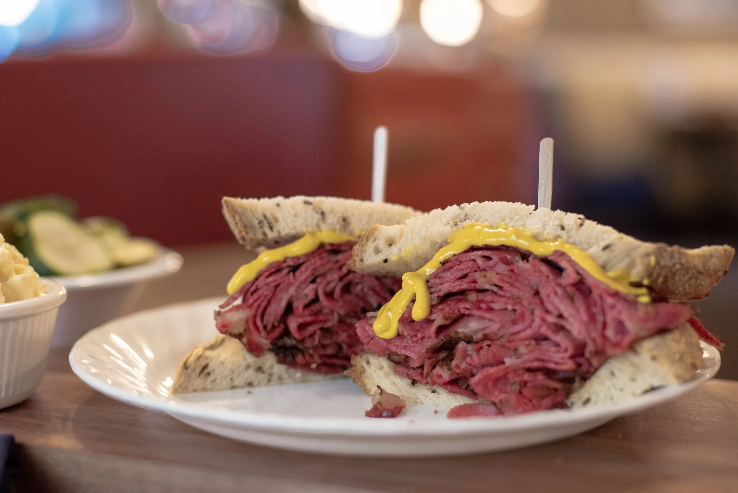 Dine Out to Support the Woman’s Club of Orange at Benjie’s Deli