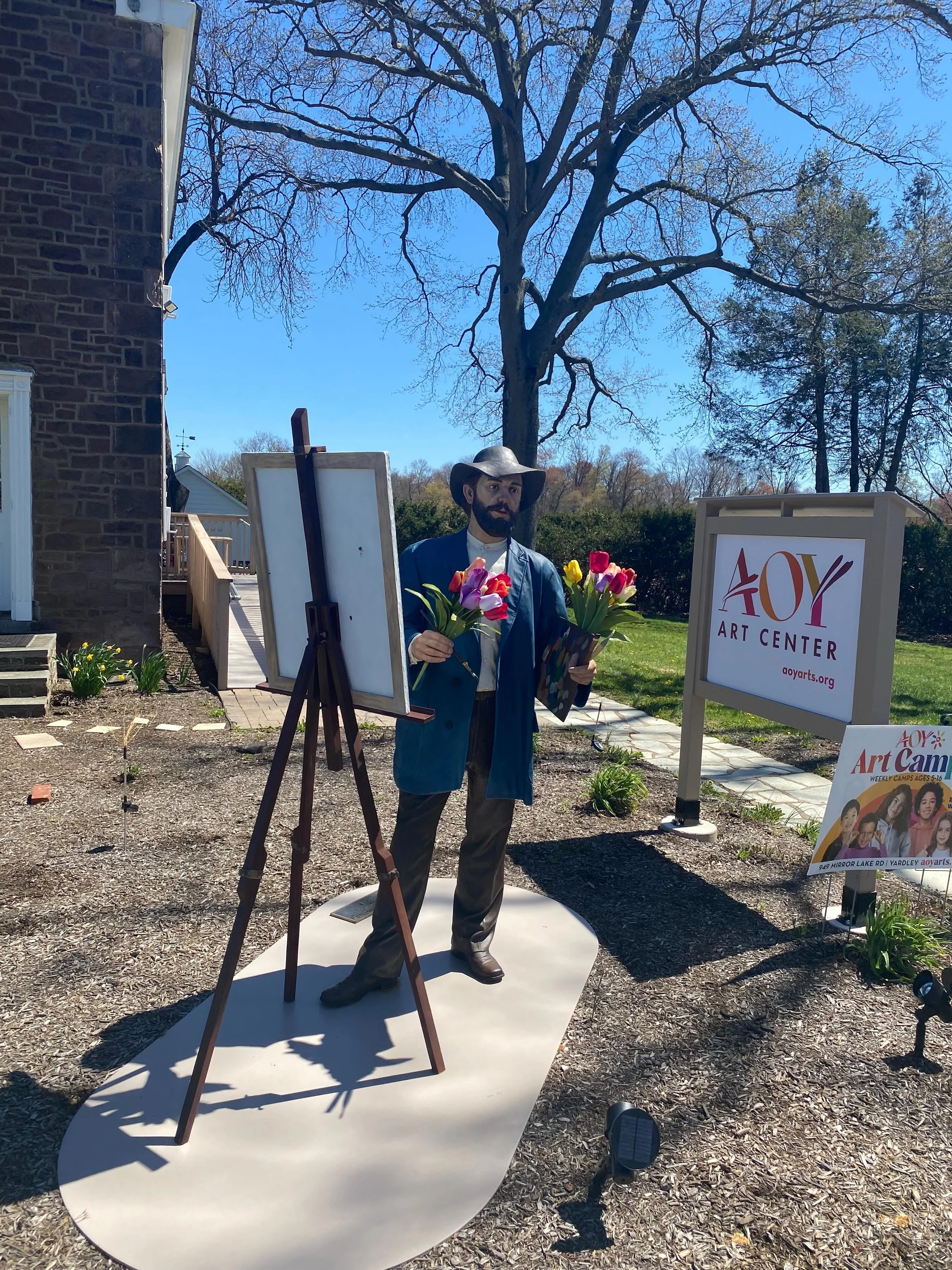 One of my favorite parts of the AOY Yardley plein air event is that spring is just beginning to emerge and this year a heat wave accelerated the season. Thanks to everyone that stopped to inquire and learn about the show; thanks to to couple that sto