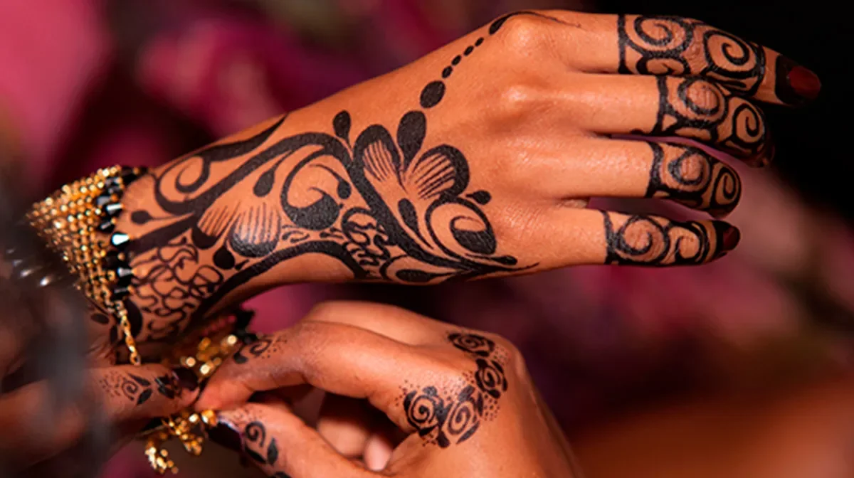 The Ephemeral Canvas: Henna, History, and the Art of Temporary Adornment