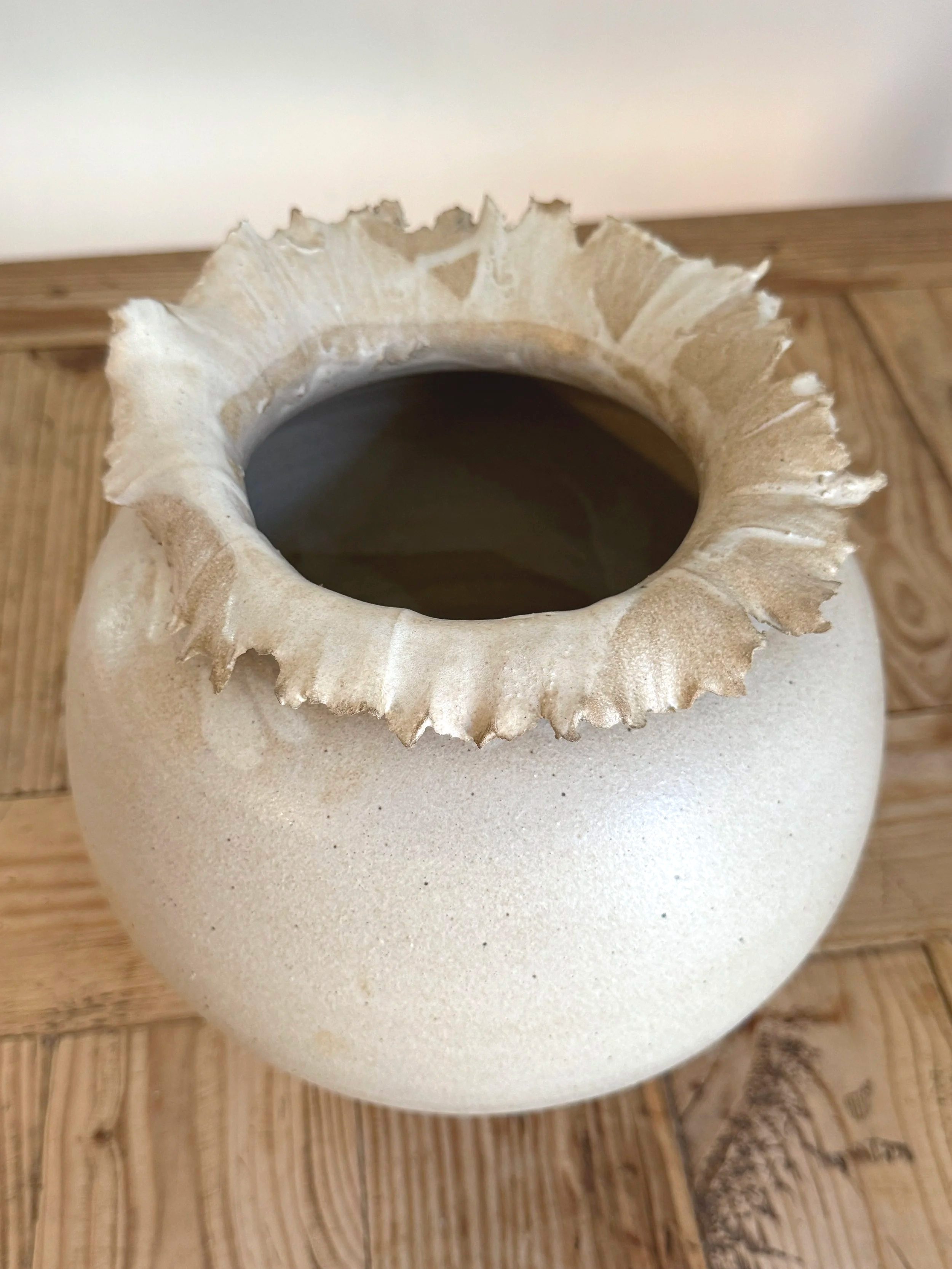 White+Petal+vessel-2.png
