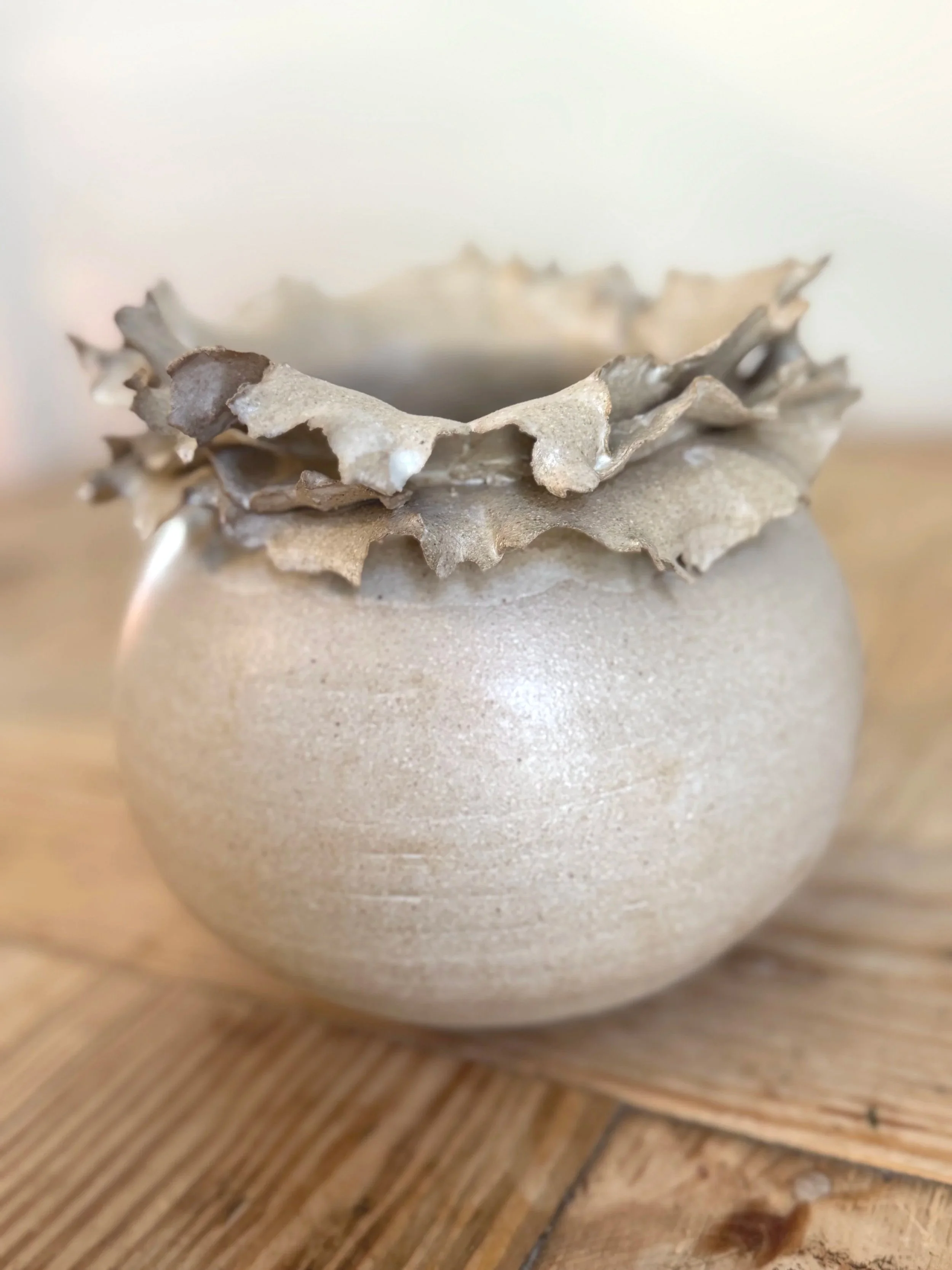 White+Petal+Vase+%28Short%29.jpg