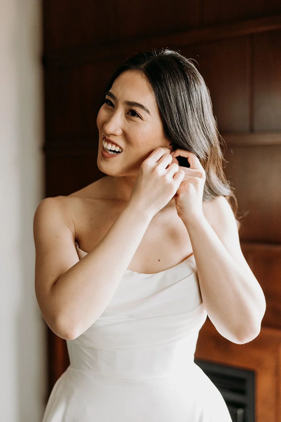 sea-to-sky-bridal-makeup-hair-artist-nina-farrauto.jpg
