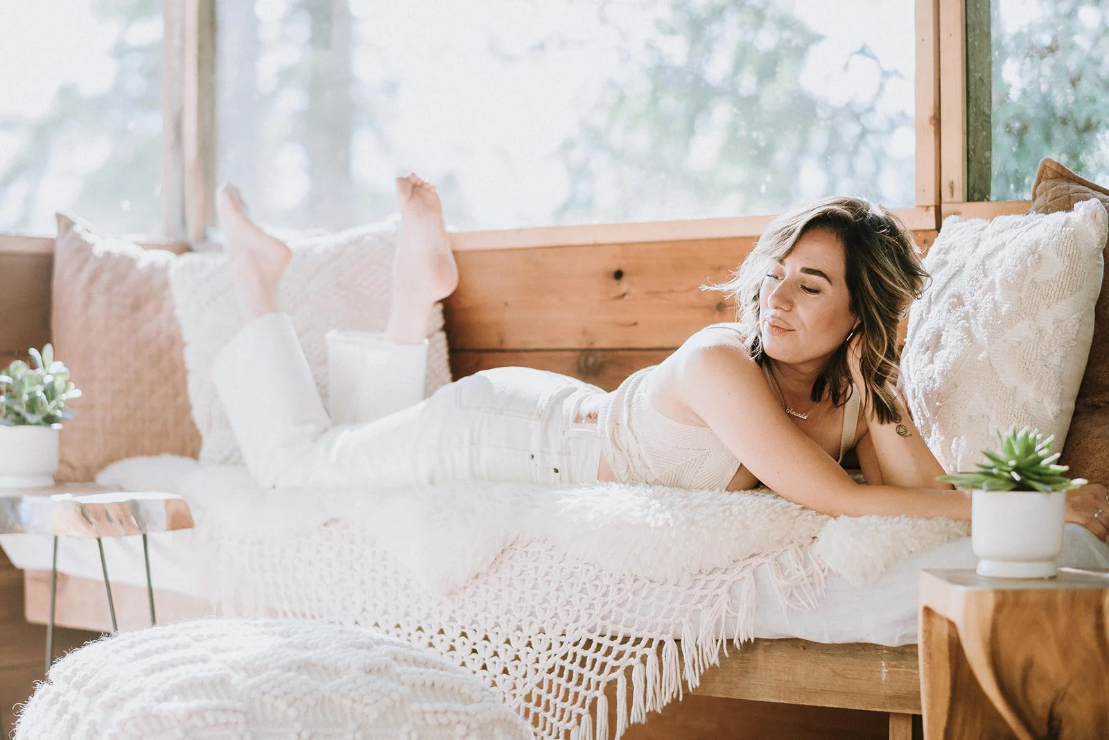 Amanda _ Cabin Session- TaraLillyPhotography065_websize.jpg