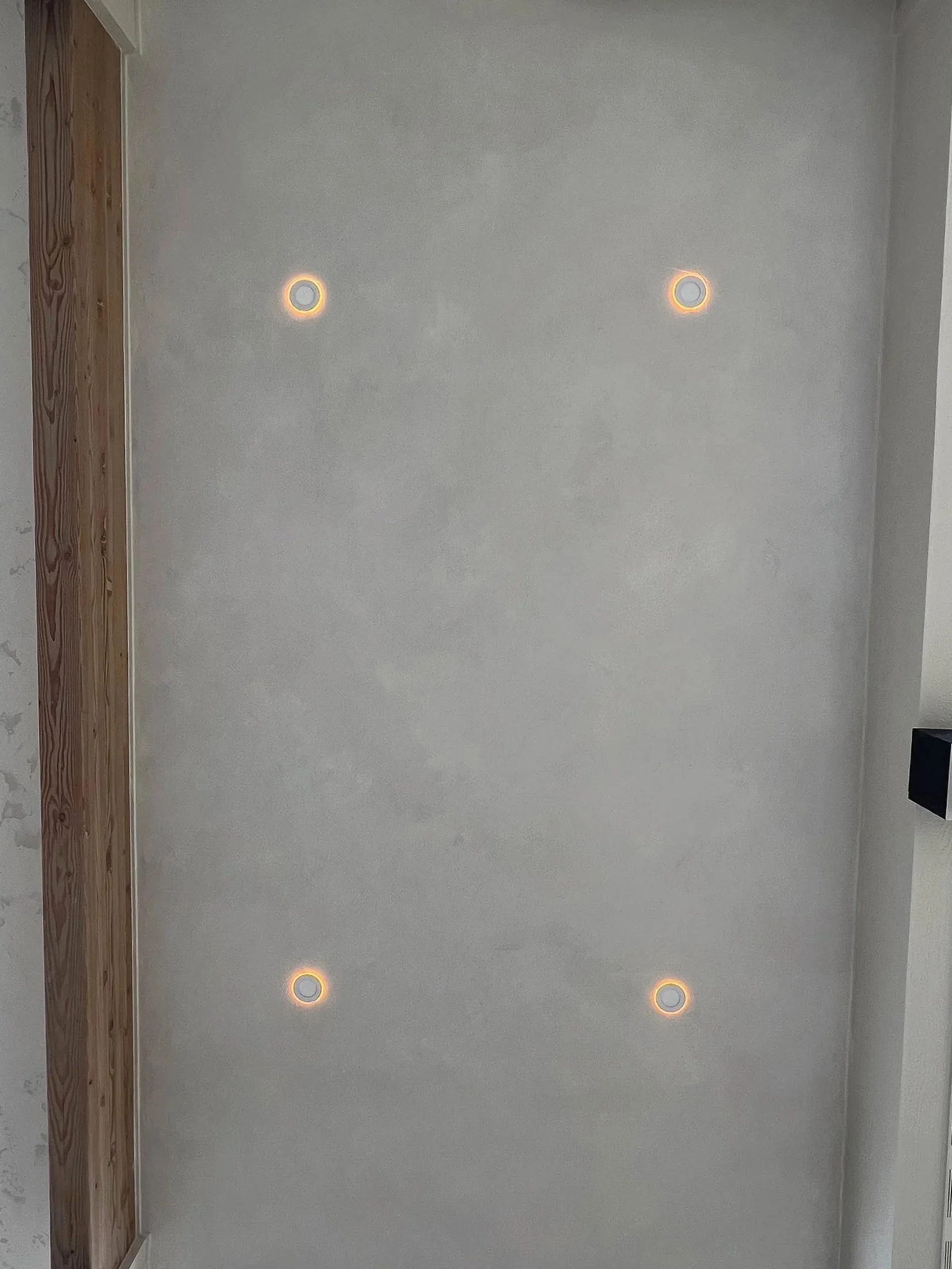 “Custom limewash ceiling finish adding natural movement and warmth – Limewashed by Ob”