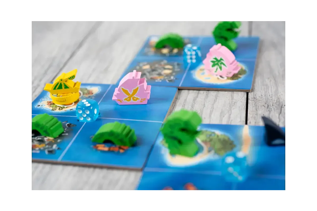 Ahoy Fang and Fortune gameplay showing Leviathan and Coral Cap Pirates on game board