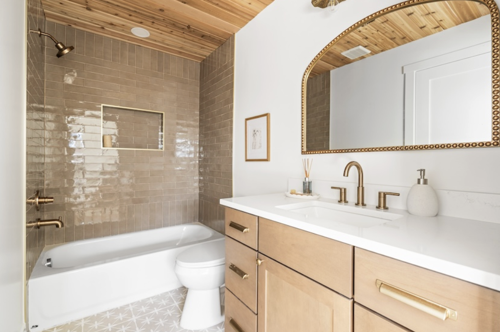 What Buyers Really Want in Bathrooms Right Now: The Top Trends That Sell