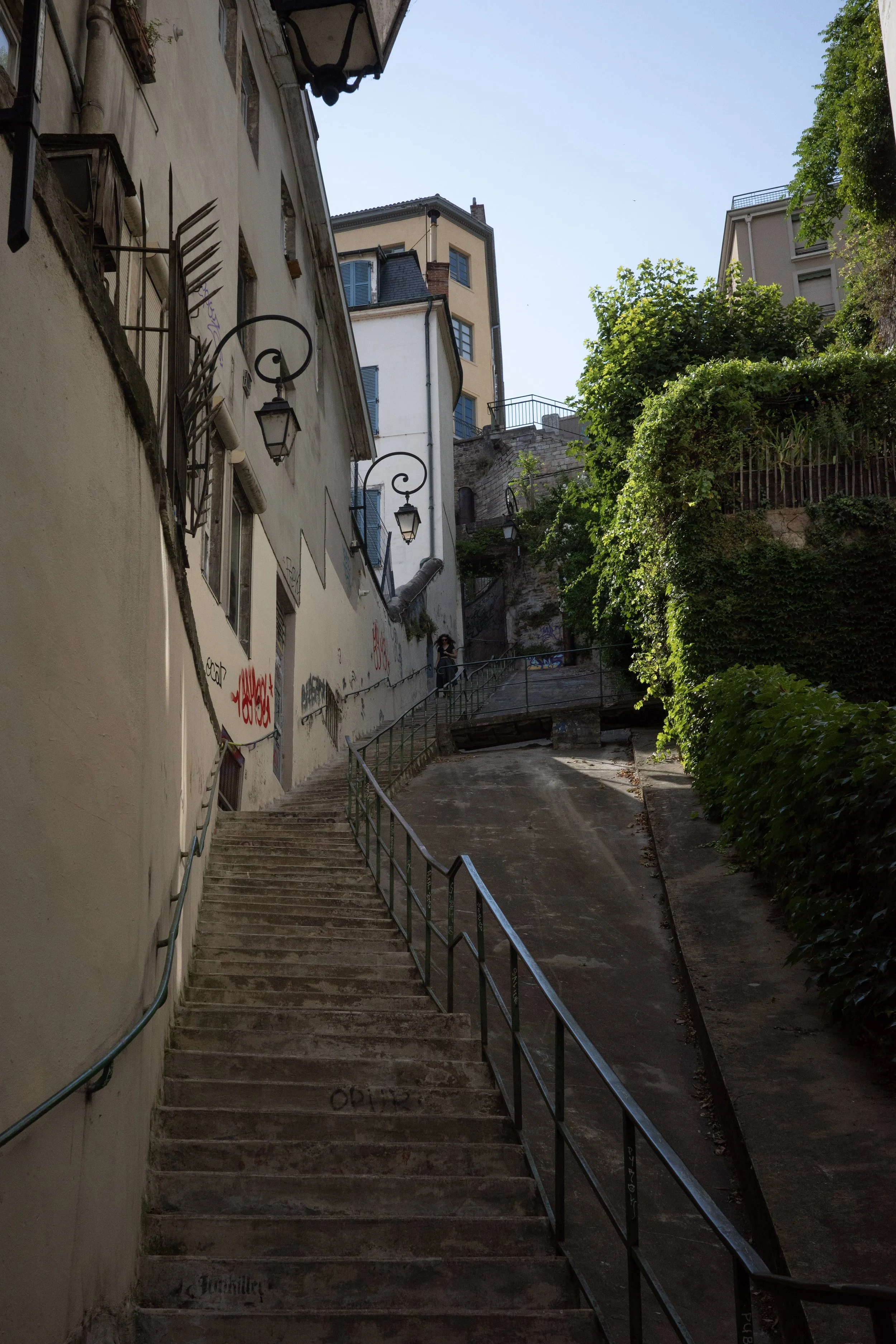 30-R0000708.jpg