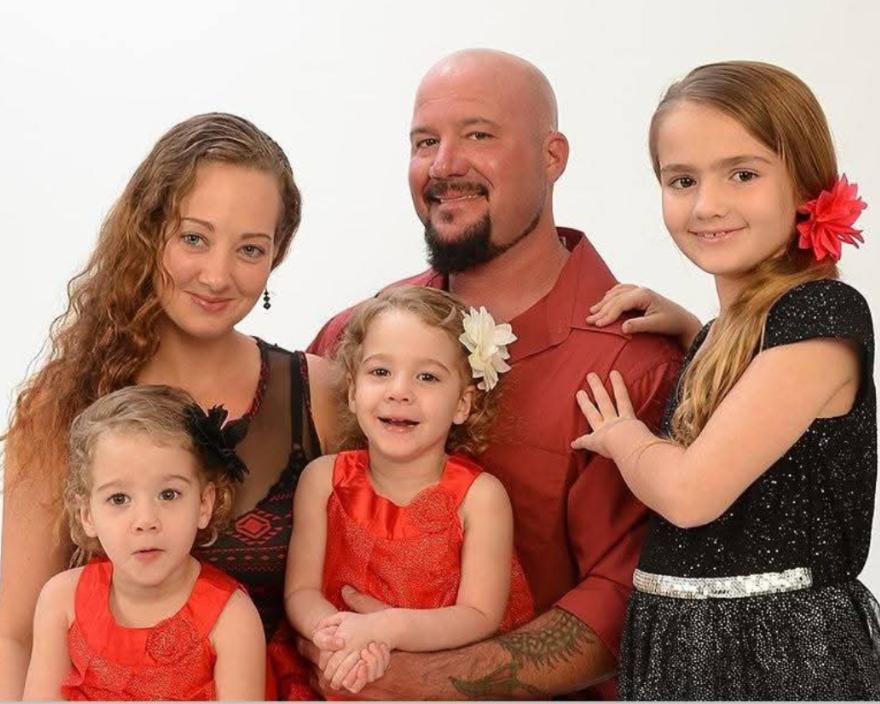 Family owned pool service team serving Fort Myers and Lee County, Florida.