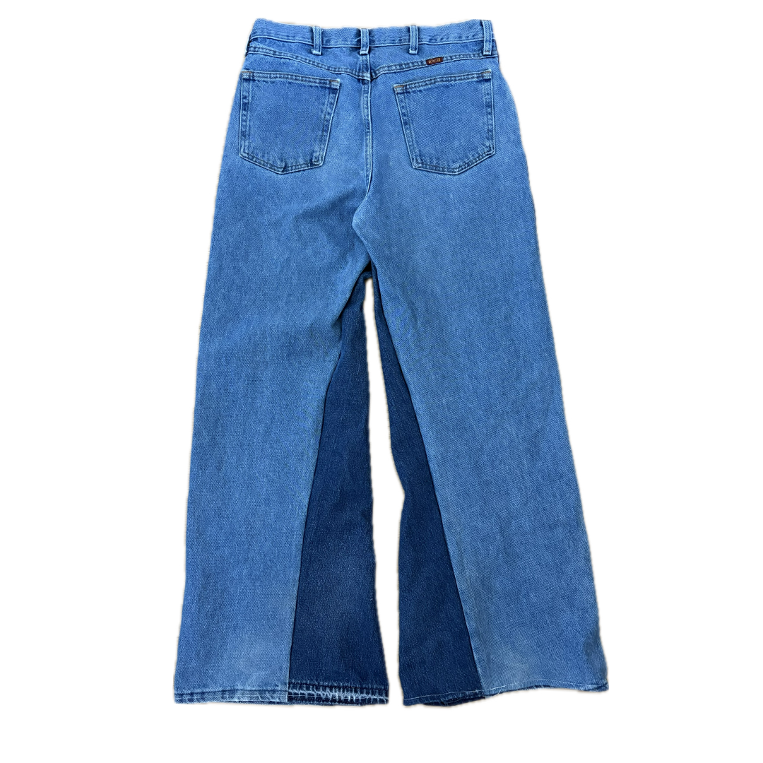 flared blue back.PNG