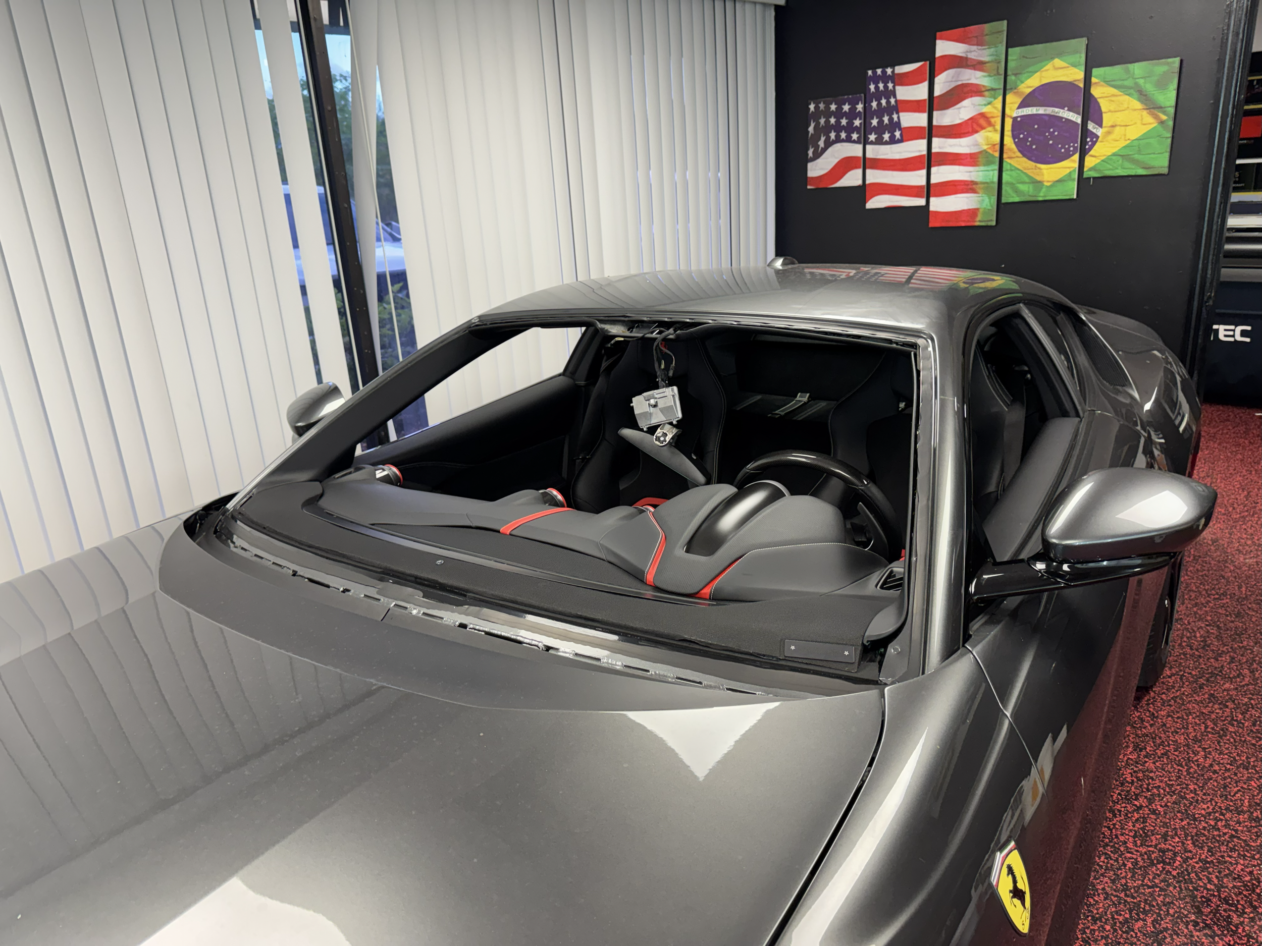 Ferrari 812 Superfast  (900).png