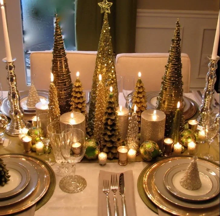 Happy Holidays from Sola Design!