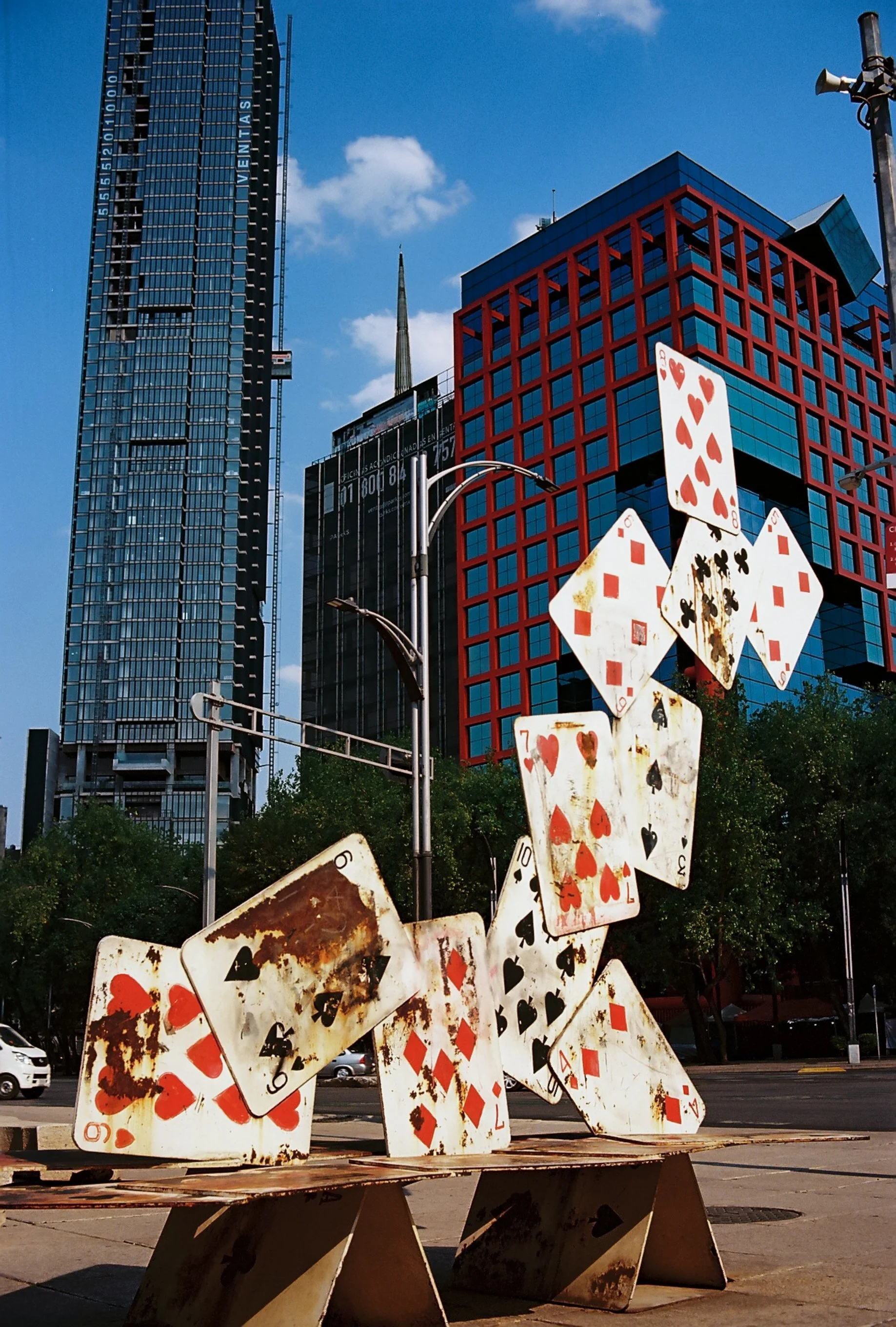 Ethan Ektar 100 2206 0815-6.JPG