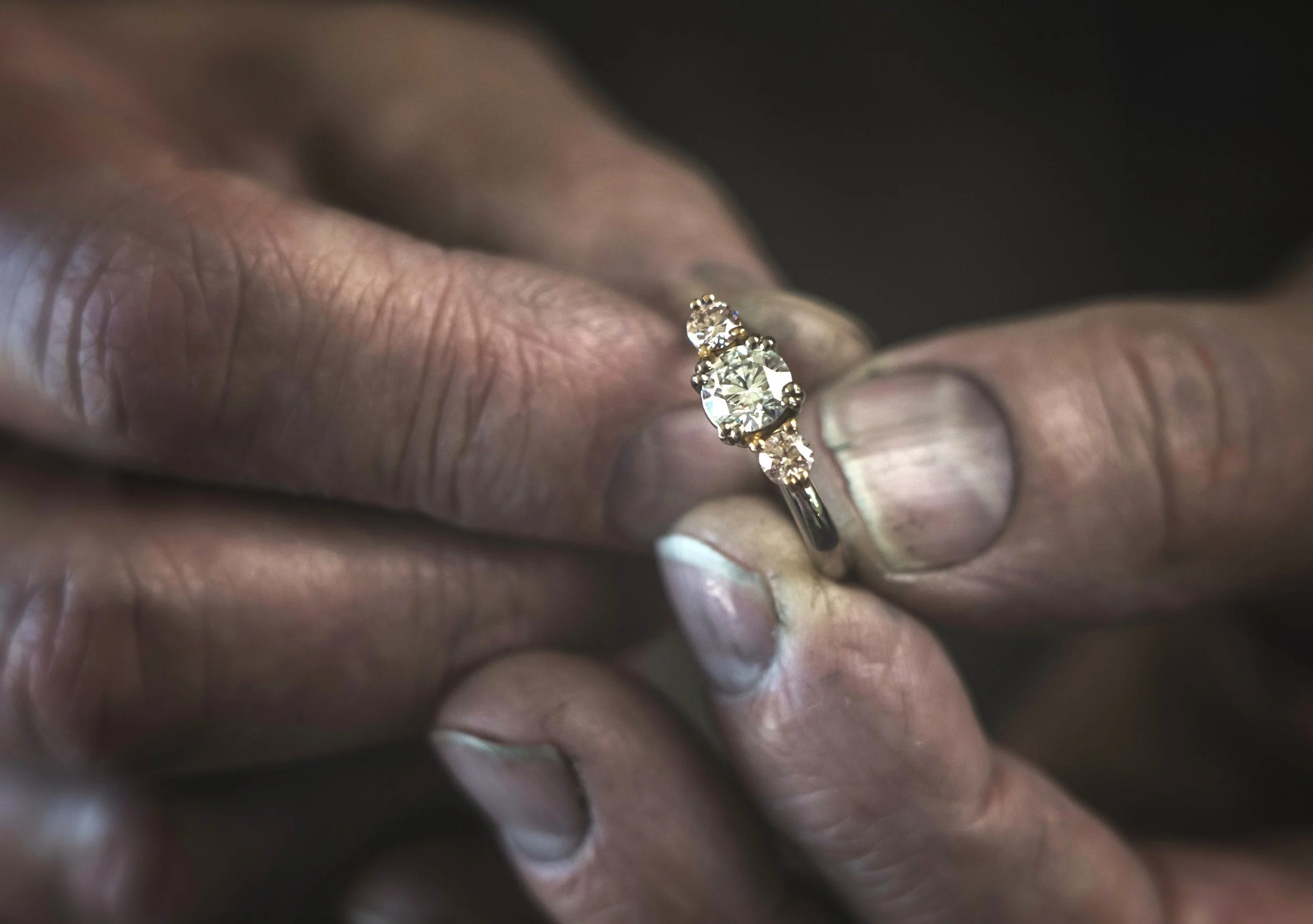 How to Describe Your Jewellery Idea to a Designer