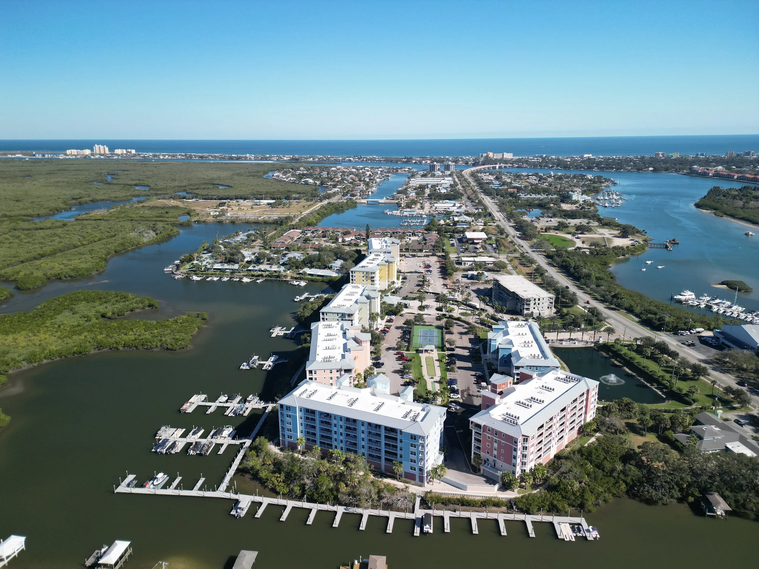 photograph of Riverwalk Condominiums in New Smyrna Beach, FL ©Bob Deasy