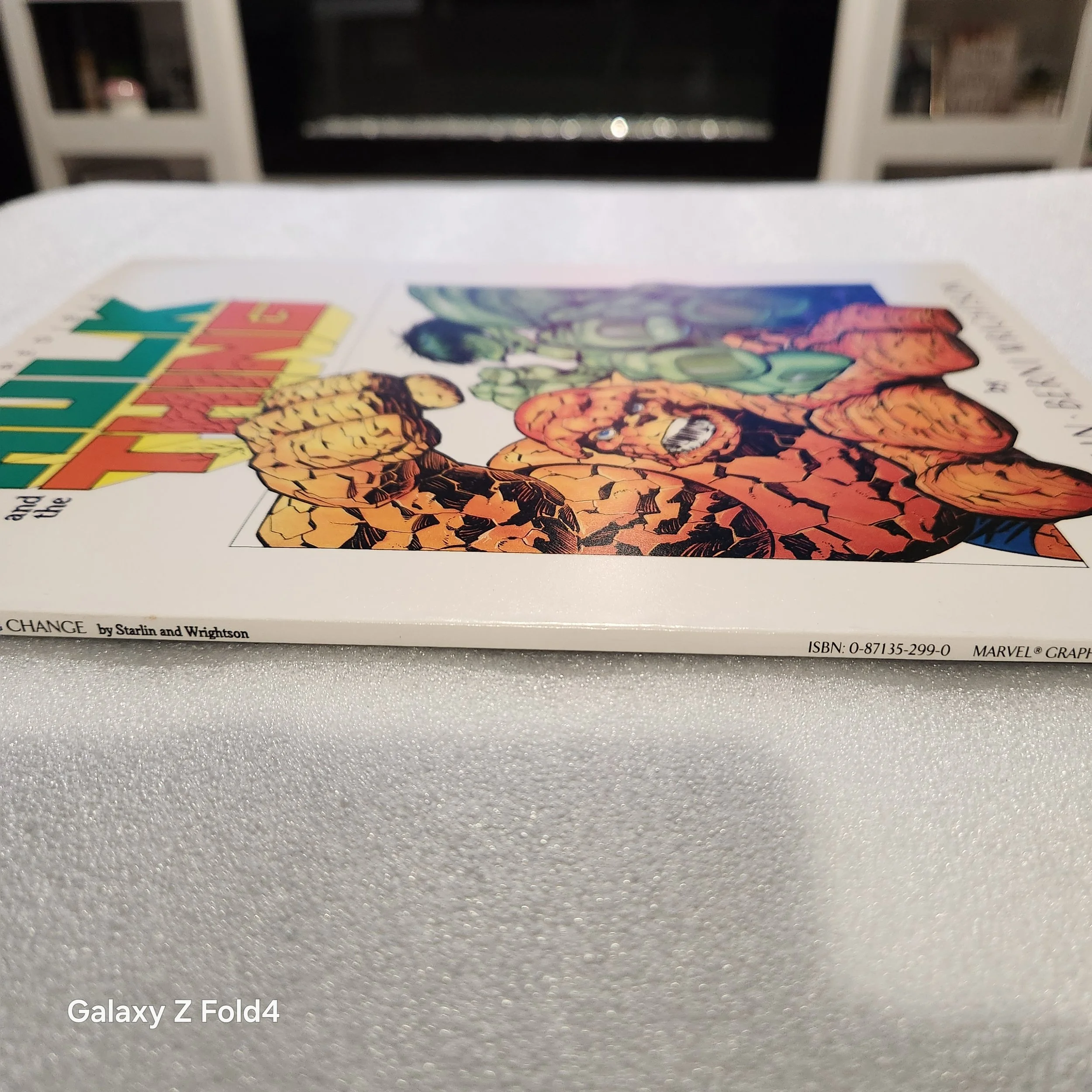 MARVEL GRAPHIC NOVEL- THE HULK AND THE THING  (4).jpg