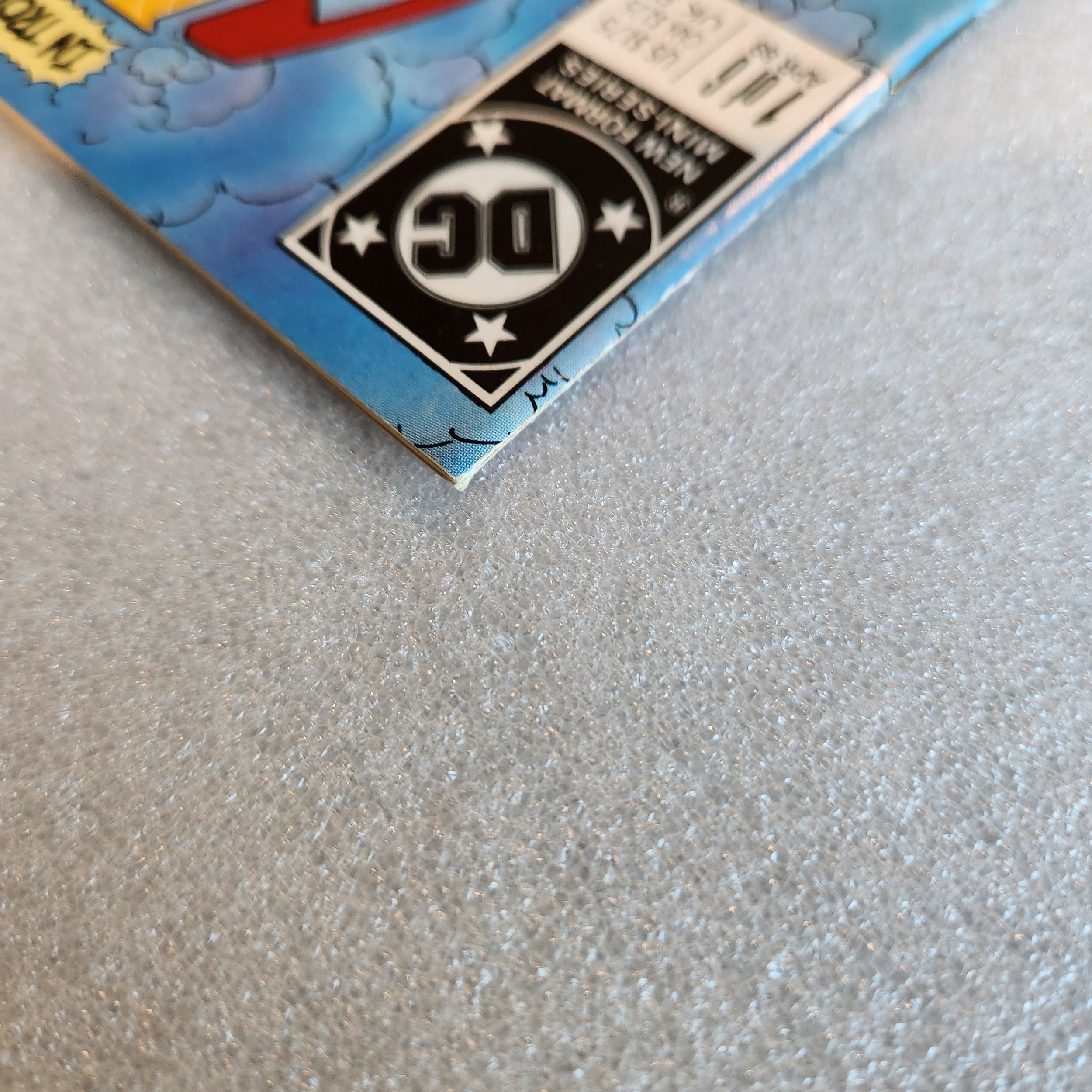 dc-comics-hero-hotline-issue-1-07 (1)20260120-155619.jpg