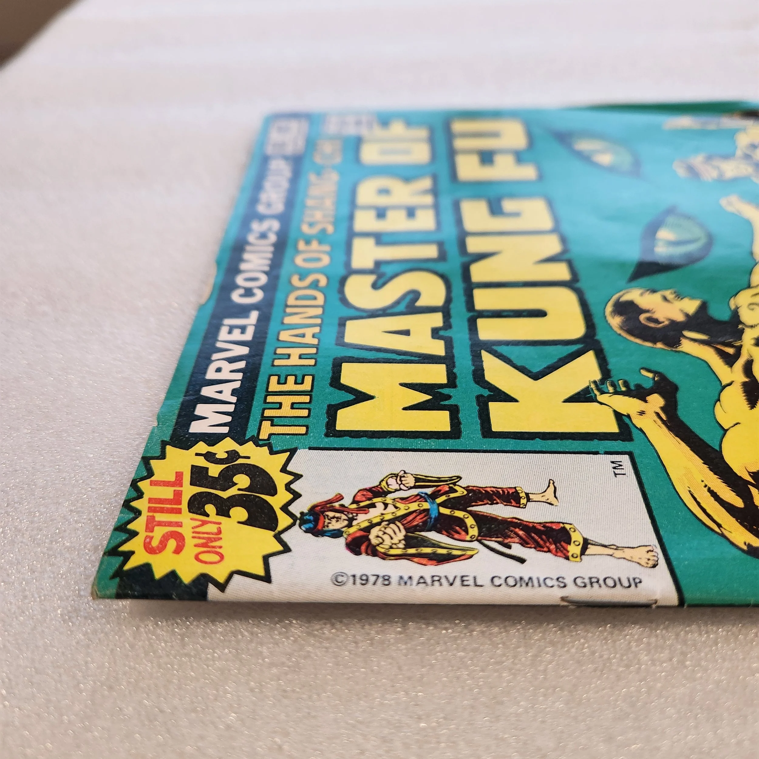 shang-chi-master-of-kung-fu-marvel-issue-68-vg-fn-condition-06 (1)20260208_144733.jpg