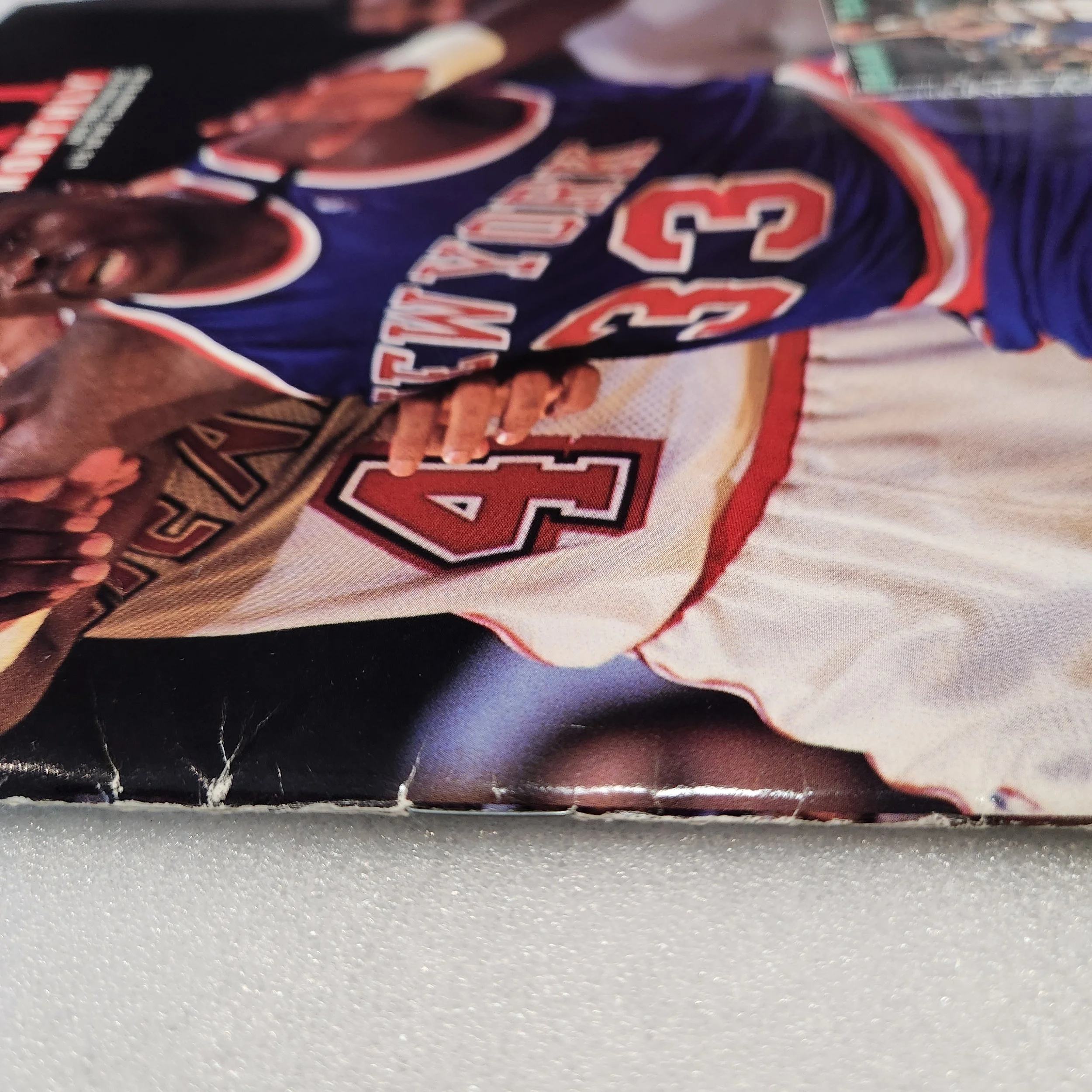 beckett-basketball-monthly-june-1993-issue-35-05 (1)20260117-120756.jpg