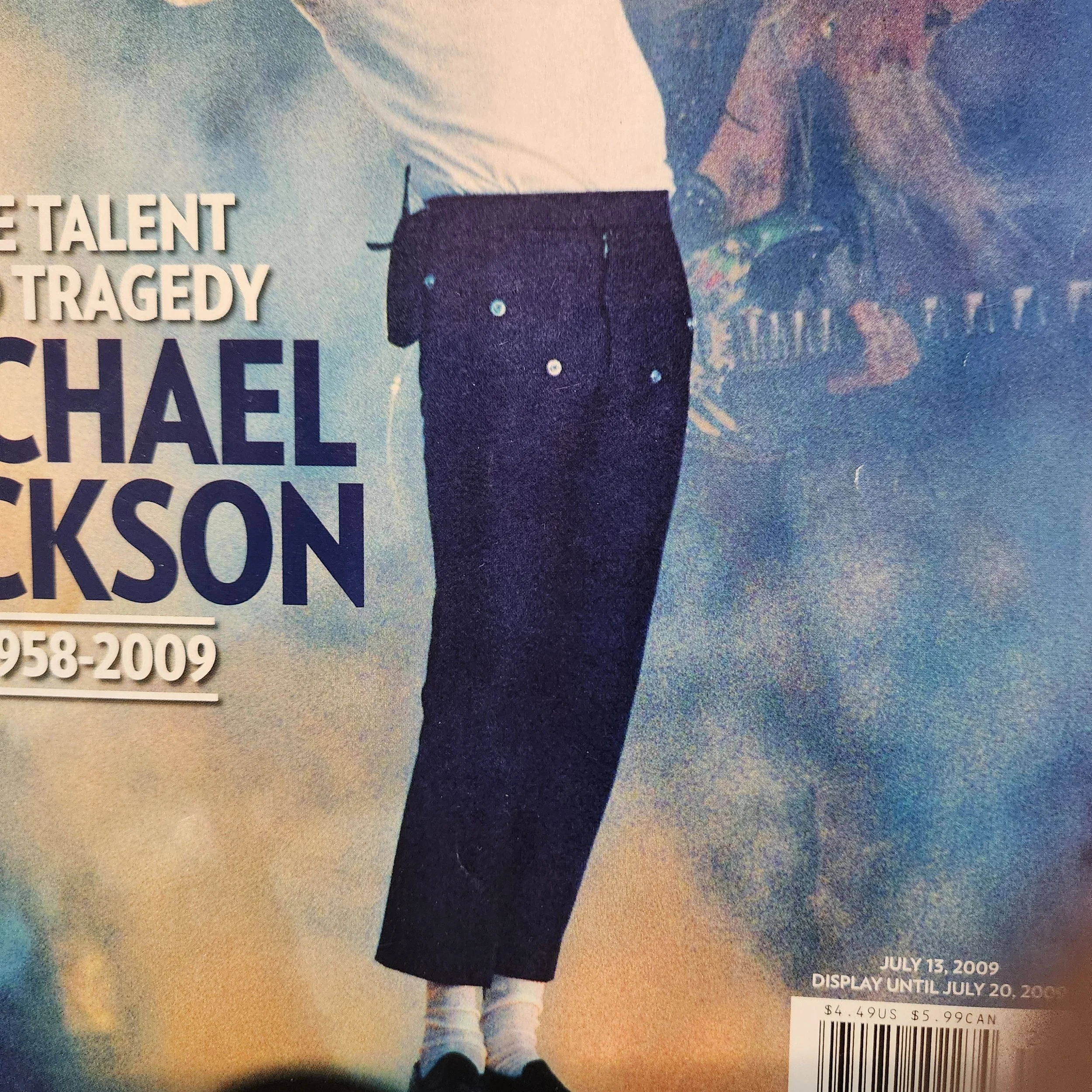 people-magazine-the-talent-and-tragedy-of-michael-jackson-1958-2009-25 (1)20260117-113327.jpg