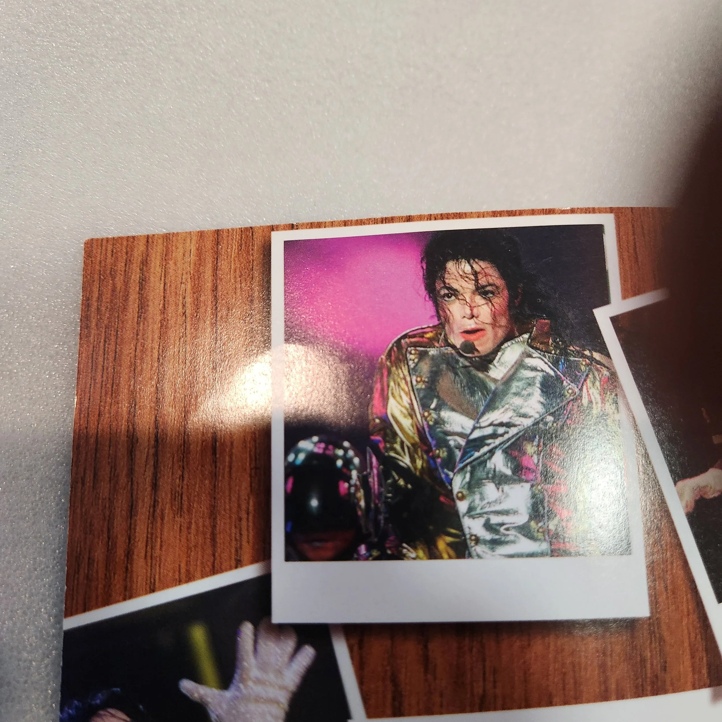 historical-magazine-collectors-edition-king-of-pop-michael-jackson-34.jpg